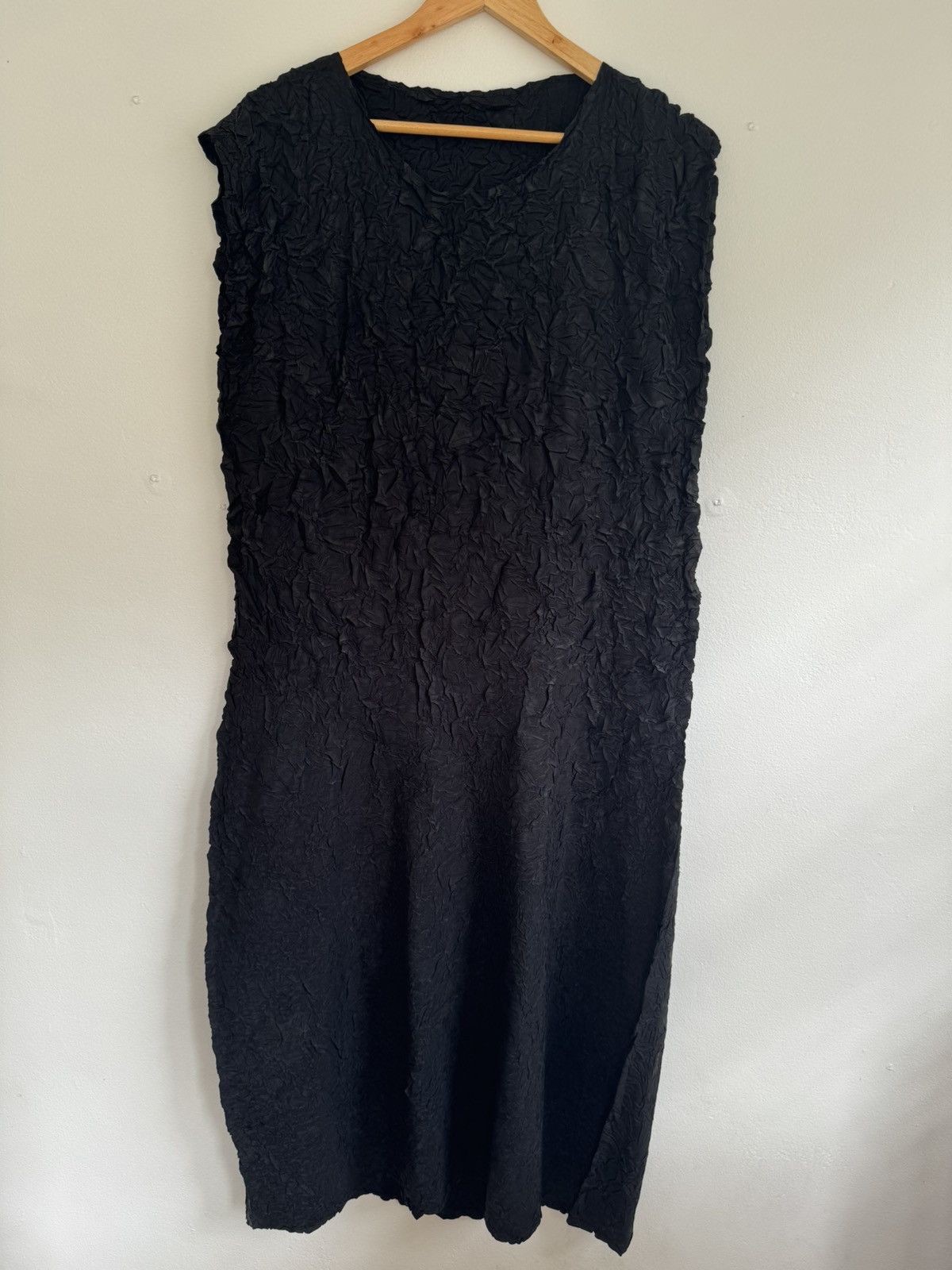 image of Issey Miyake Crinkle Midi Dress in Black, Women's (Size Small)