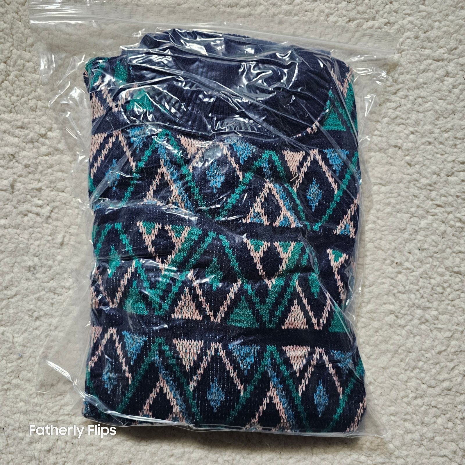 Other VTG 90s Geometric Abstract Knit Sweater Blue Green L coogi Size US L / EU 52-54 / 3 - 9 Thumbnail