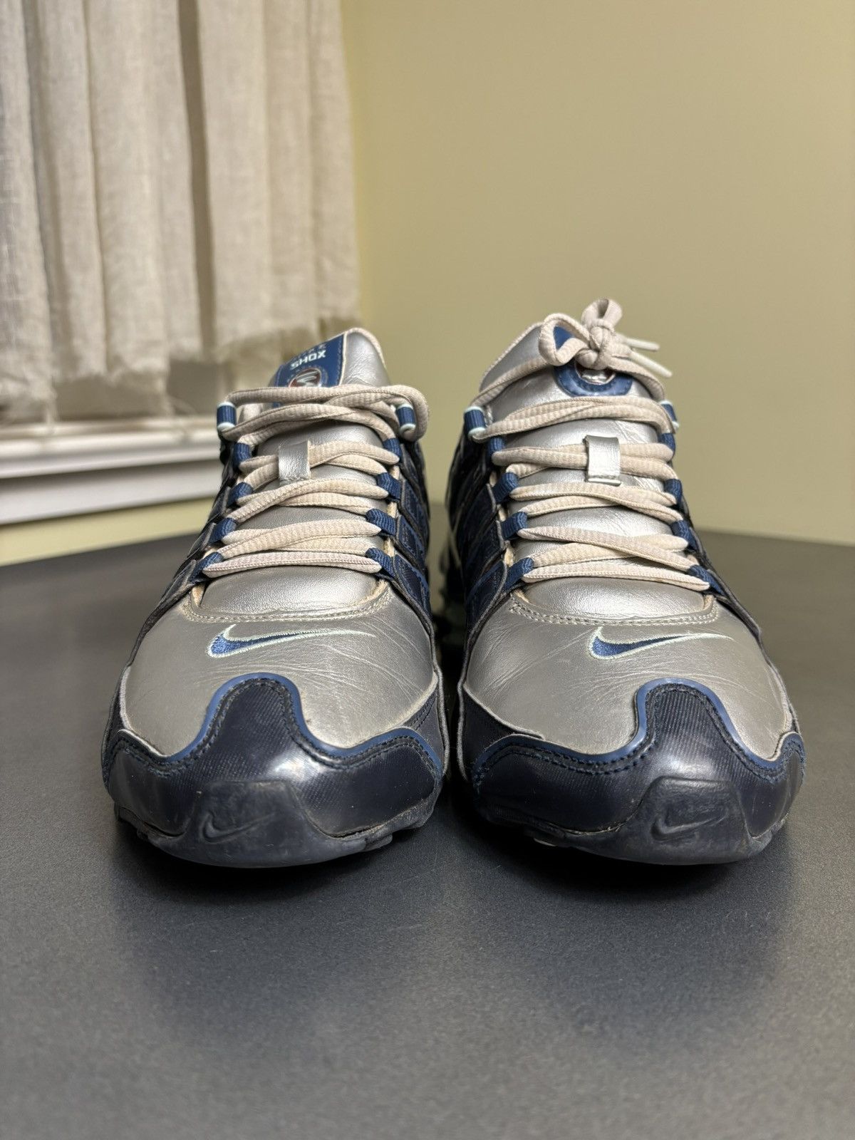 Nike 2009 Nike Shox NZ SL 2000s Patent Leather R4 Y2K 366571-041 Size US 7 / IT 37 - 7 Thumbnail