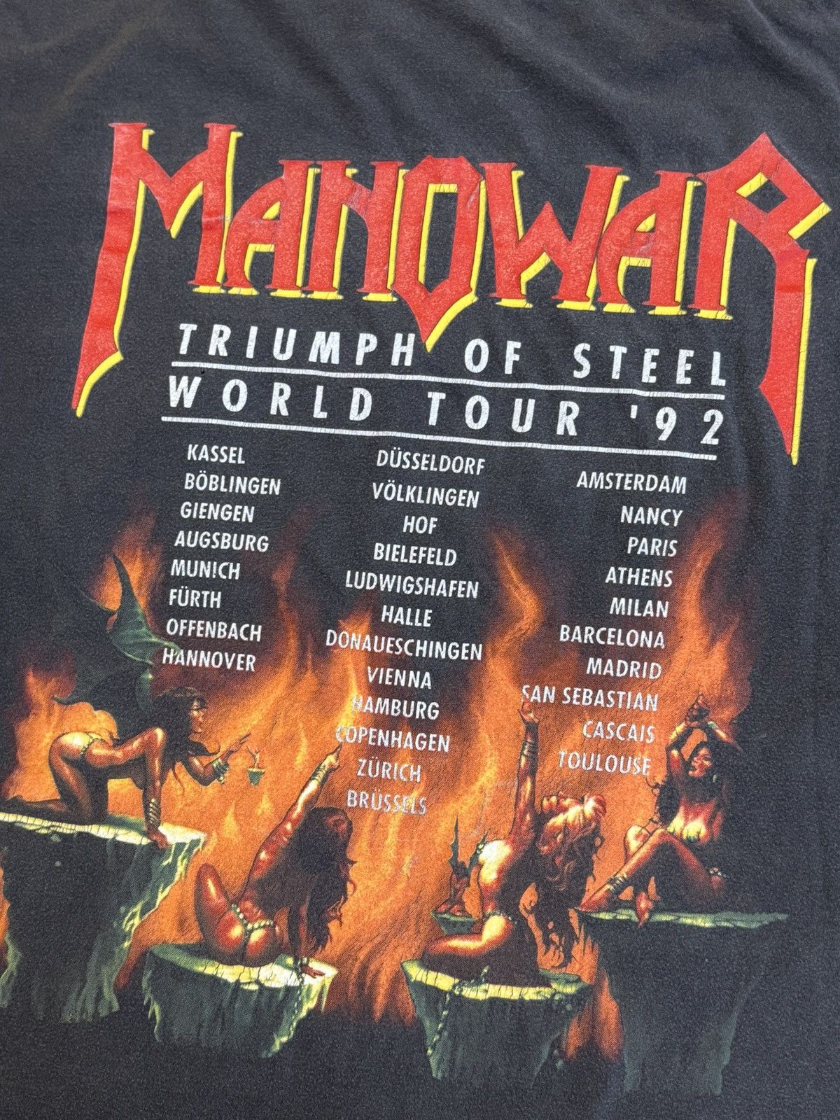 Band Tees 🔷Vintage Manowar Triumph Of Steel World Tour 1992 T-shirt🔷 Size US XL / EU 56 / 4 - 9 Thumbnail