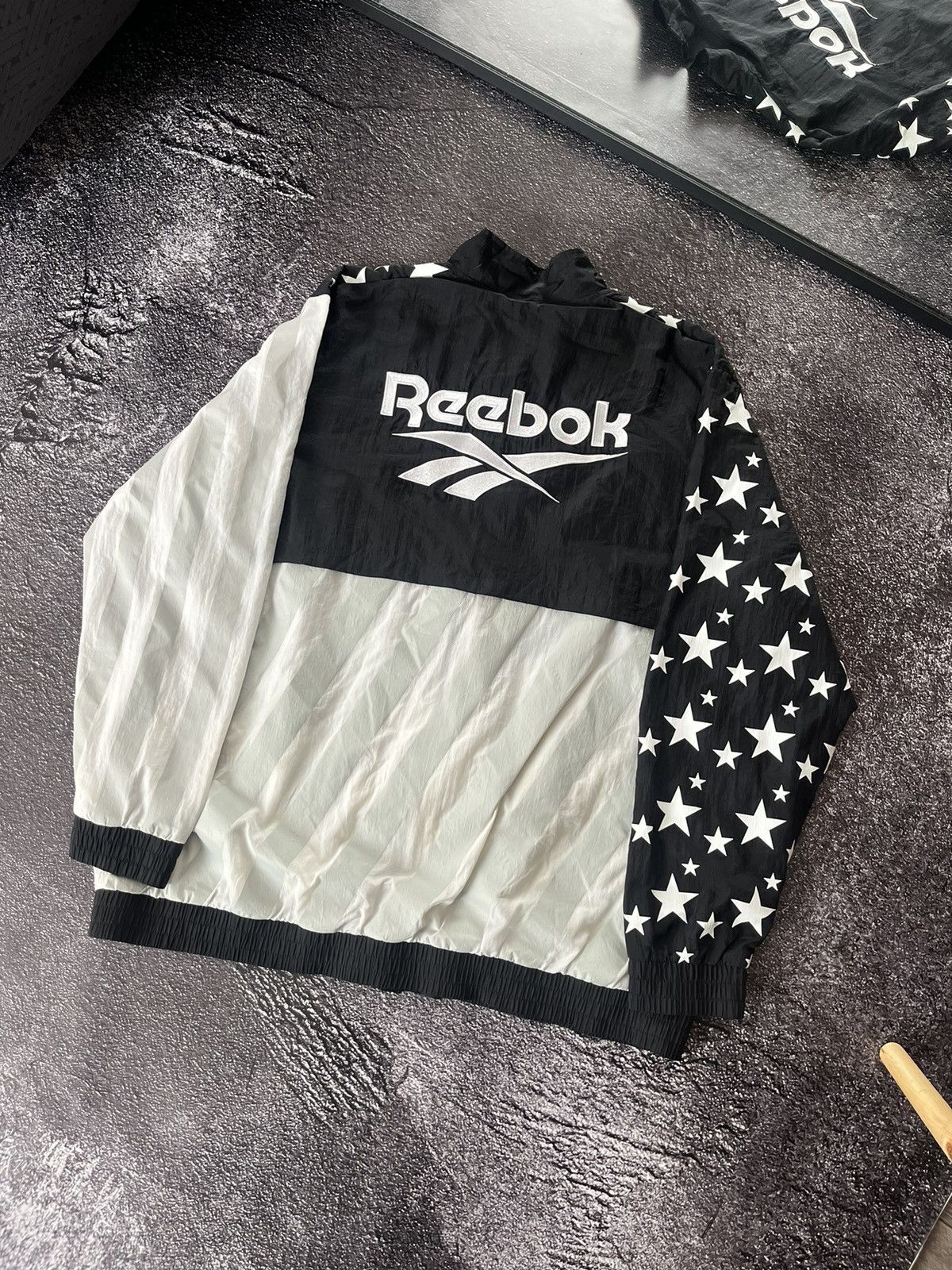 Reebok Man Light Jacket Reebok Vintage Star/Stripe Logo Y2k Black Size US XXL / EU 58 / 5 - 4 Thumbnail