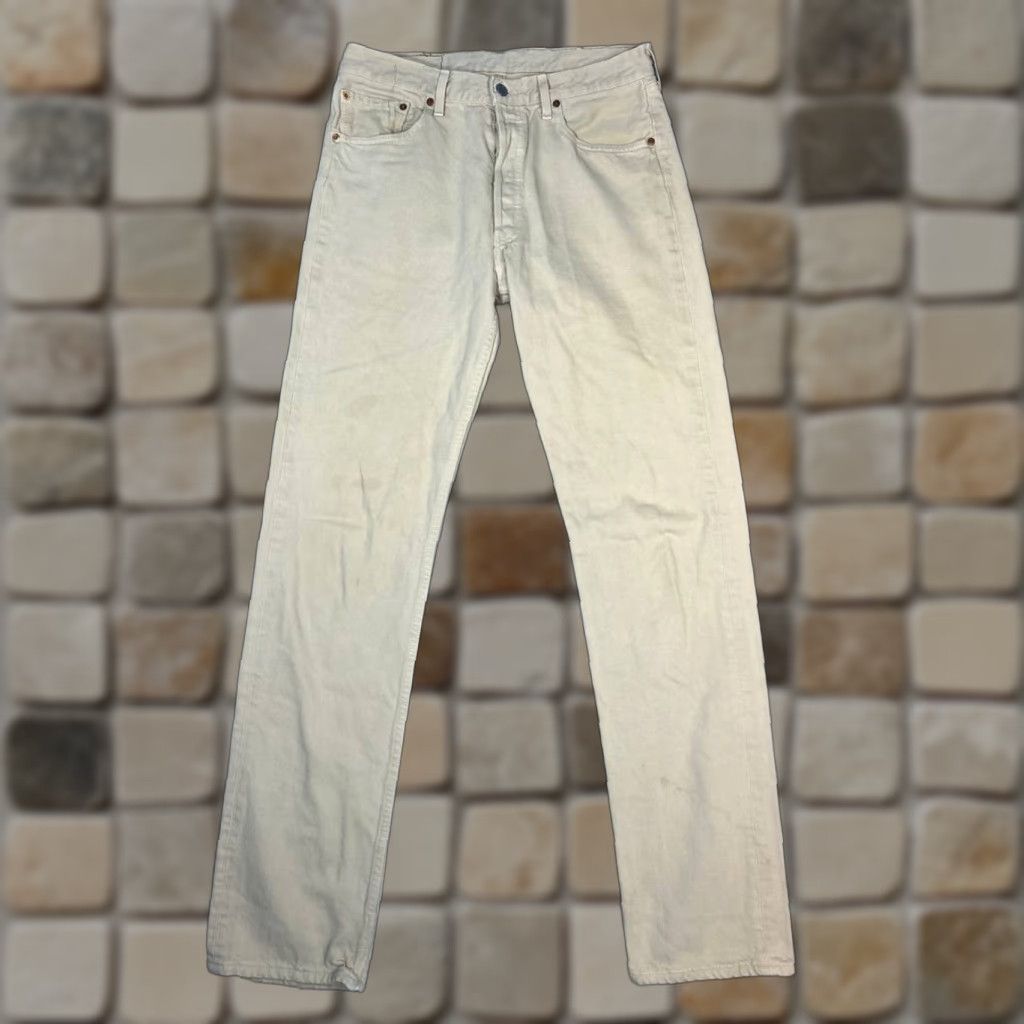 Levi's VINTAGE Levi's 501 Jeans Mens 33 Beige Denim Original Fit Straight 32x35 Levi's 501 5-Pocket Design Jeans Men Beige Denim Straight Modern Preppy Size US 33 - 1 Thumbnail
