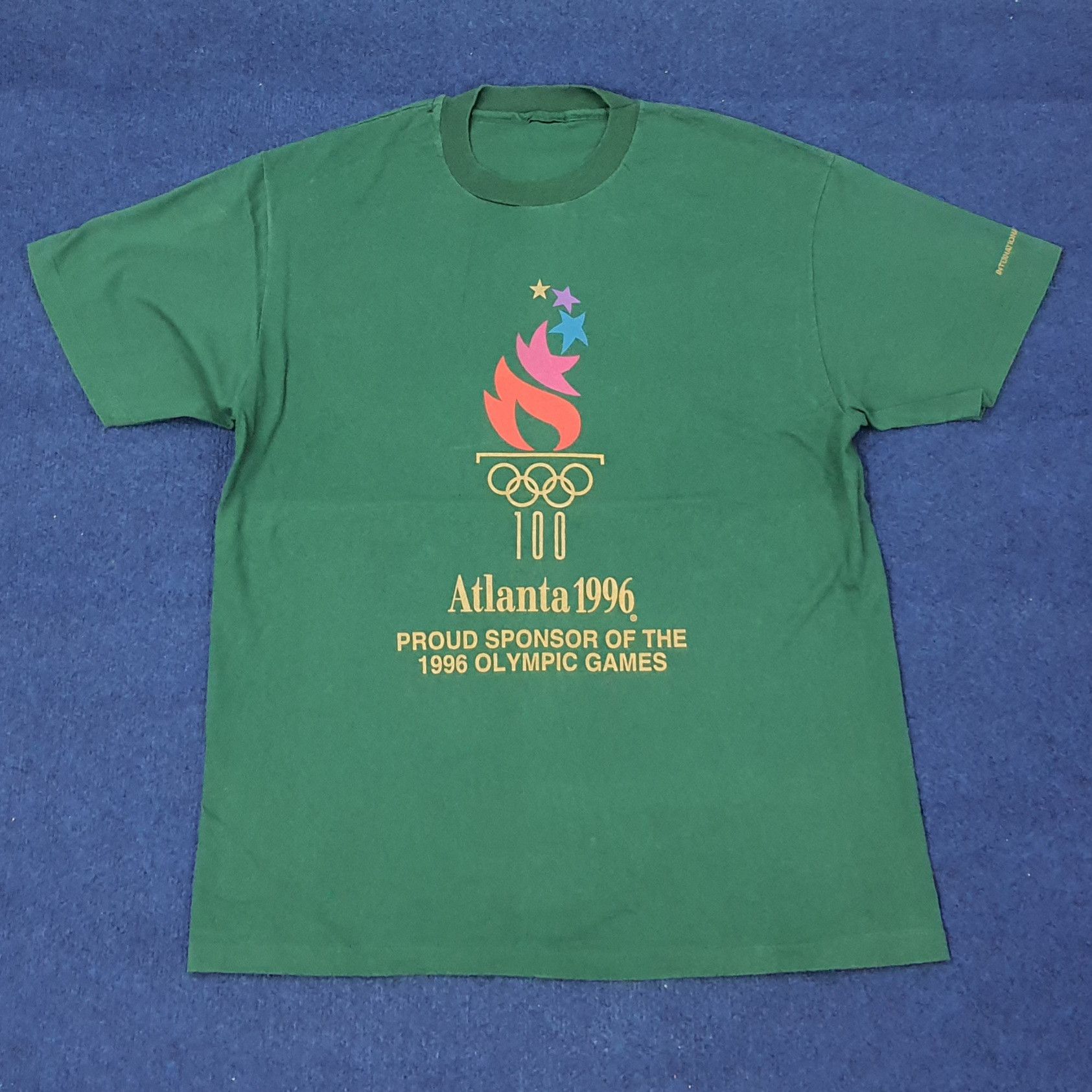 Vintage Vintage Atlanta 1996 Olympic Games Tshirt C249N18 Size US L / EU 52-54 / 3 - 1 Thumbnail
