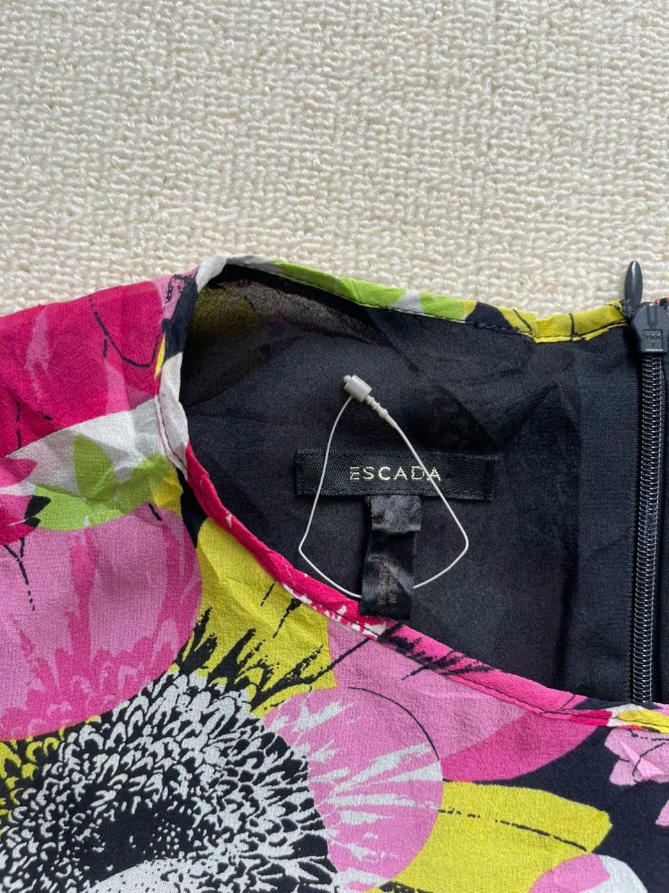Escada Escada Floral print dress Size XS / US 0-2 / IT 36-38 - 7 Thumbnail