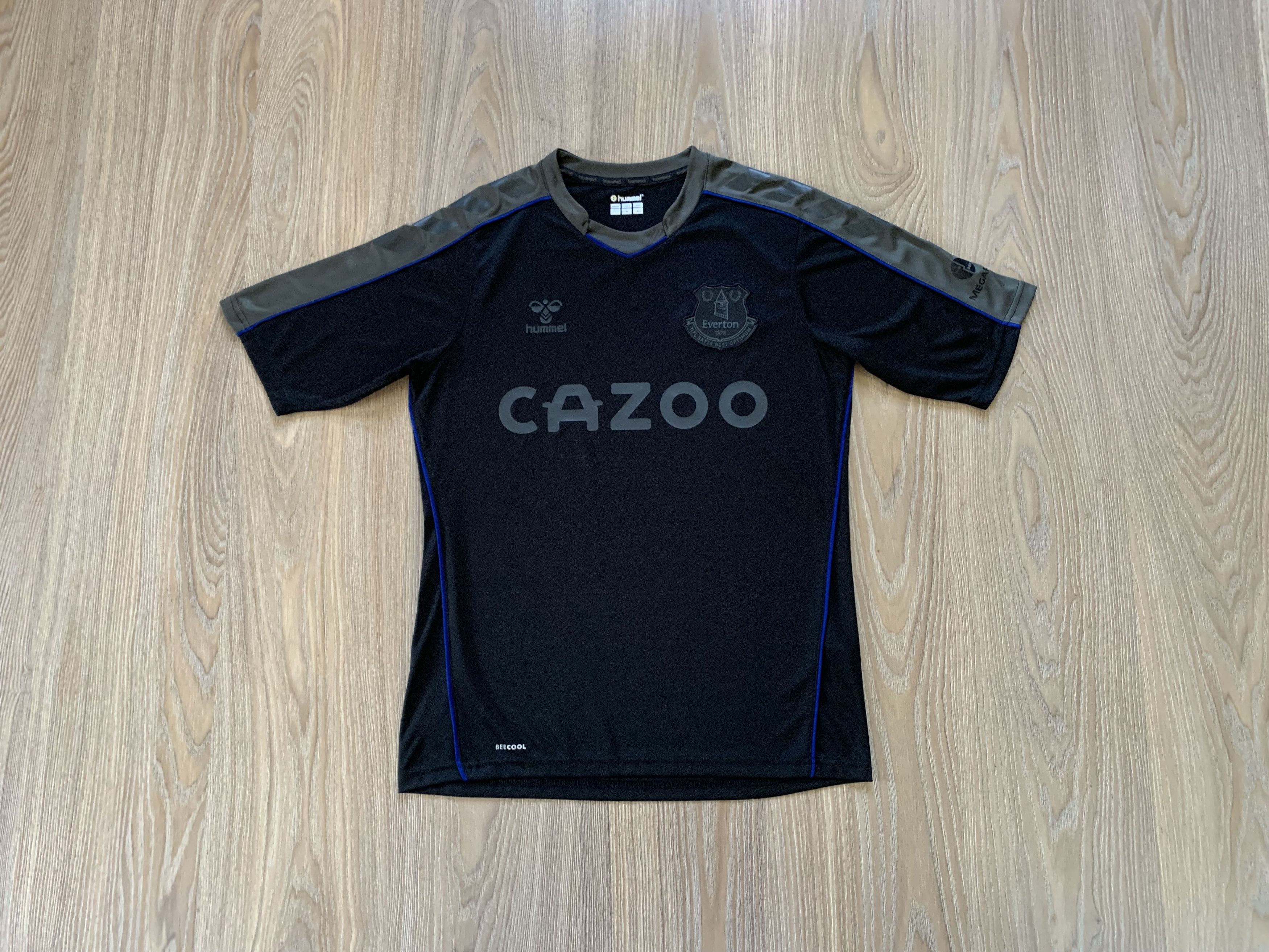 Hummel Hummel Everton FC Training Soccer Jersey 20-21 Size US XS / EU 42 / 0 - 1 Thumbnail