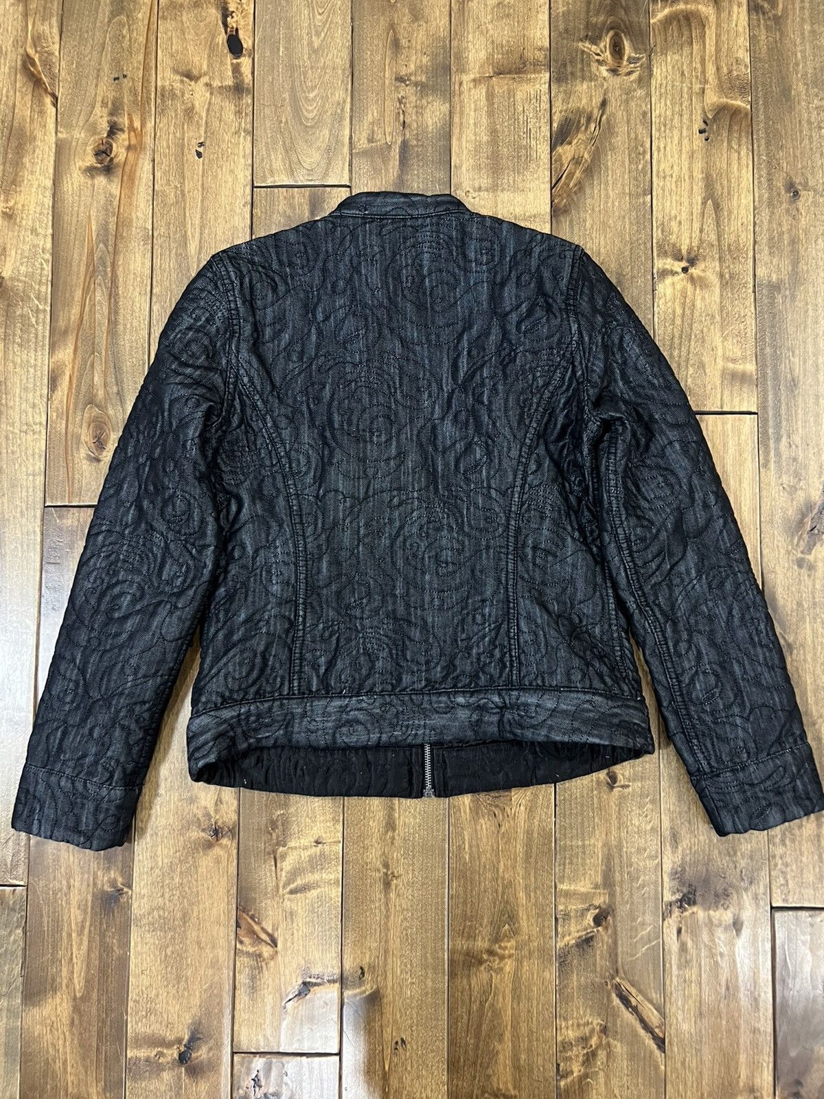 Japanese Brand Rare embroidered jacket Size US S / EU 44-46 / 1 - 15 Thumbnail