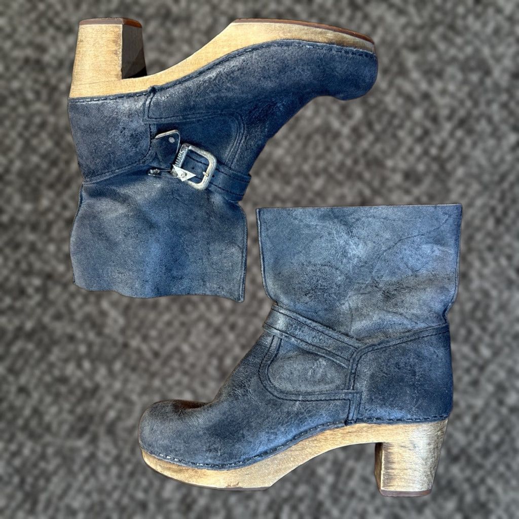 Vintage Sanita Women's Bootie Ankle Boots 7 Suede Buckle Gray Leather Insole Leather Lining Brown ML Size US 7 / IT 37 - 1 Thumbnail