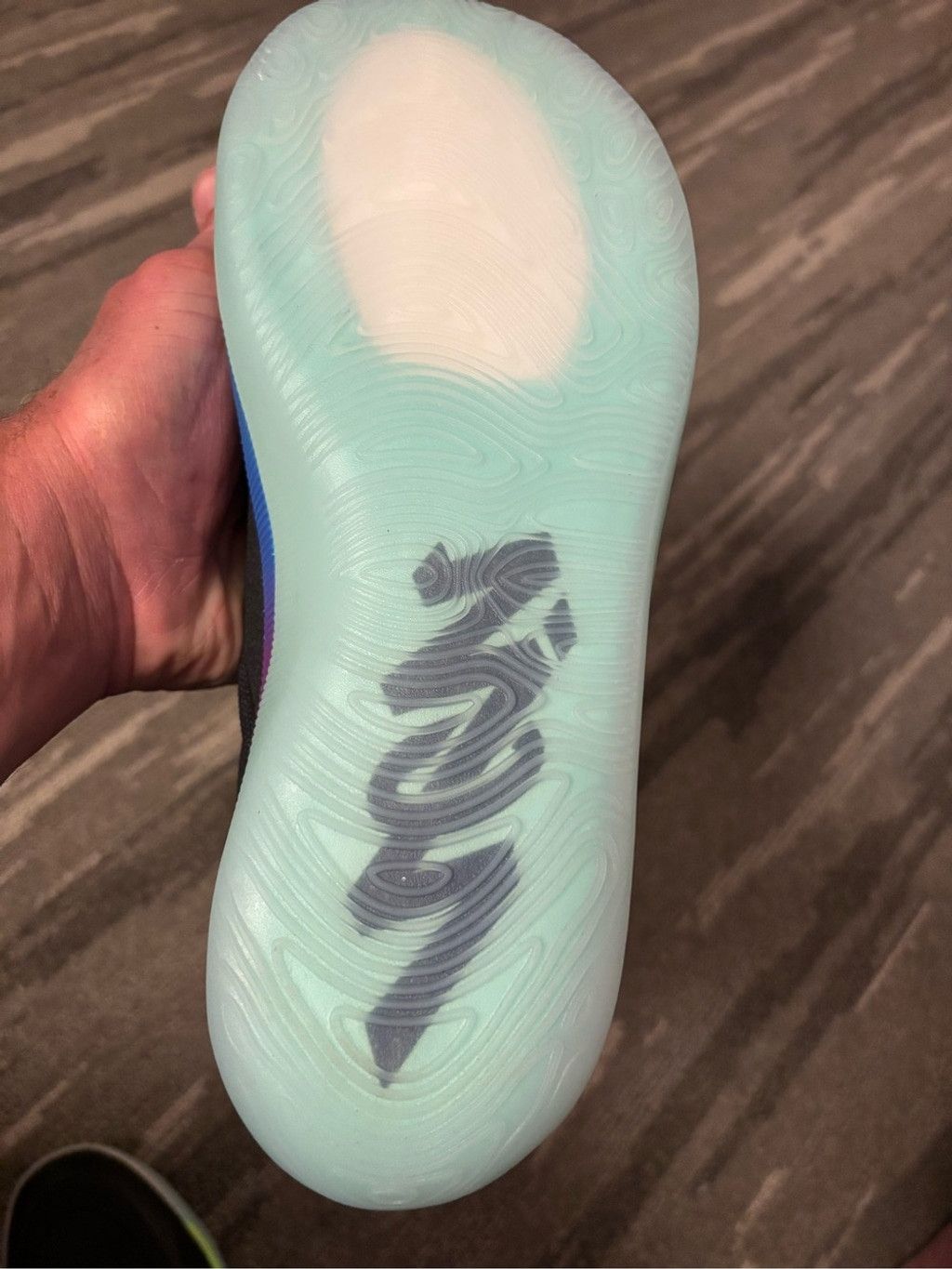 Jordan Brand Jordan Zion Black Athletic Shoes with Pink Collar and Teal L Size US 11 / EU 44 - 11 Thumbnail