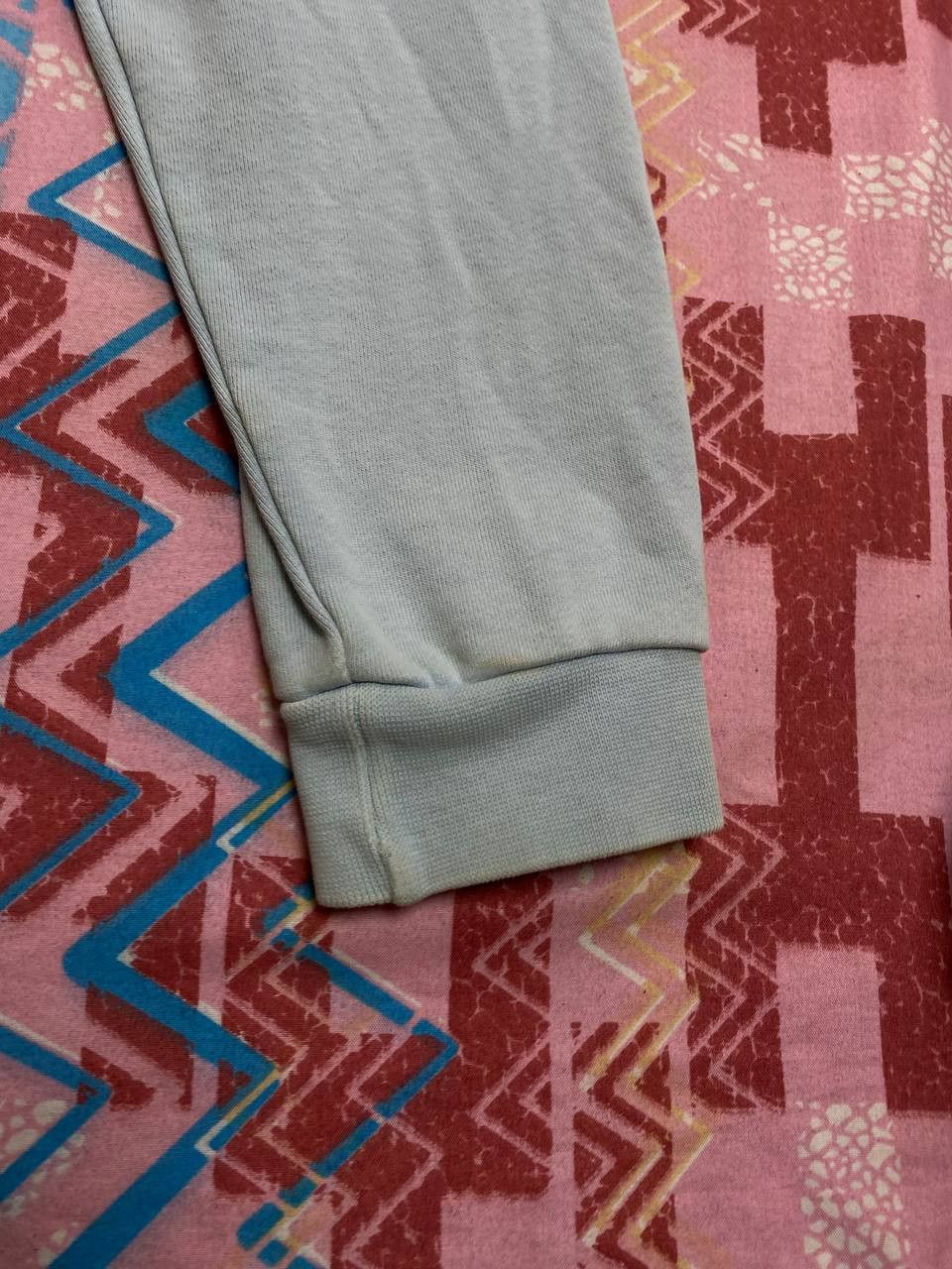 Fred Perry sweatshirt Y2K Fred Perry big logo Vintage Sweaters Size US M / EU 48-50 / 2 - 8 Thumbnail