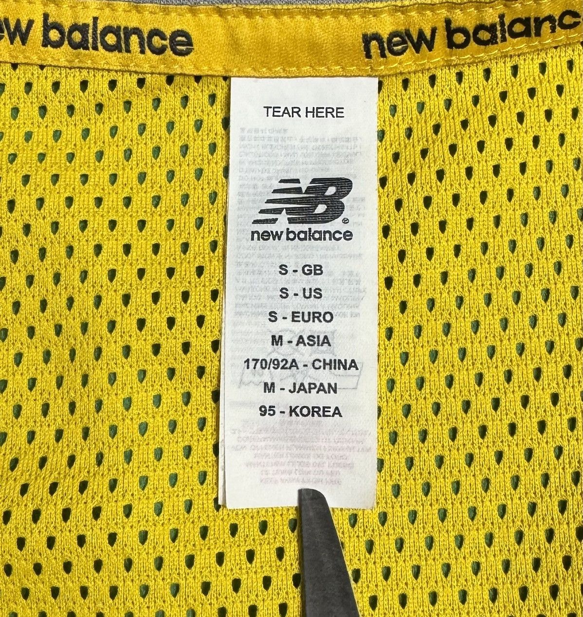 New Balance Celtic 2019 2020 Training Football Soccer Top New Balance Size US S / EU 44-46 / 1 - 11 Thumbnail