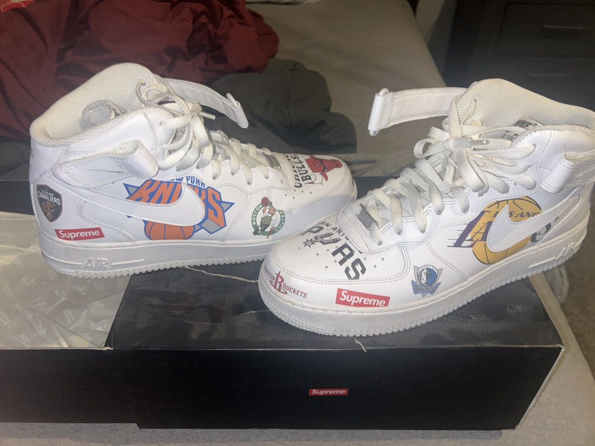 Nike × Supreme Air Force 1 Mid ‘07 / Supreme x NBA Size US 11.5 / EU 44-45 - 1 Thumbnail