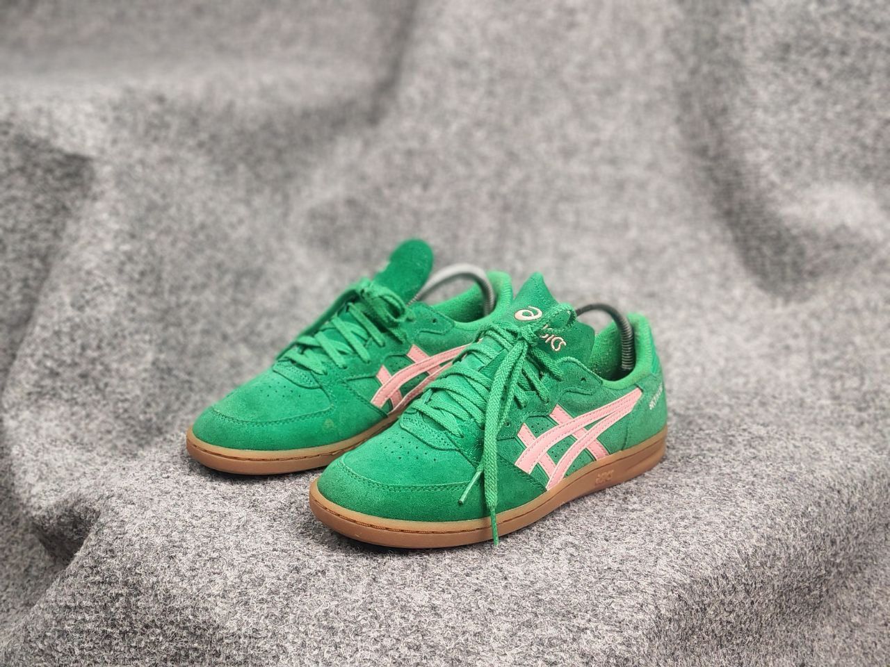 Asics Asics Skyhand OG Cilantro Grapefruit Sneakers Y2K Style Size US 6 / EU 39 - 12 Thumbnail