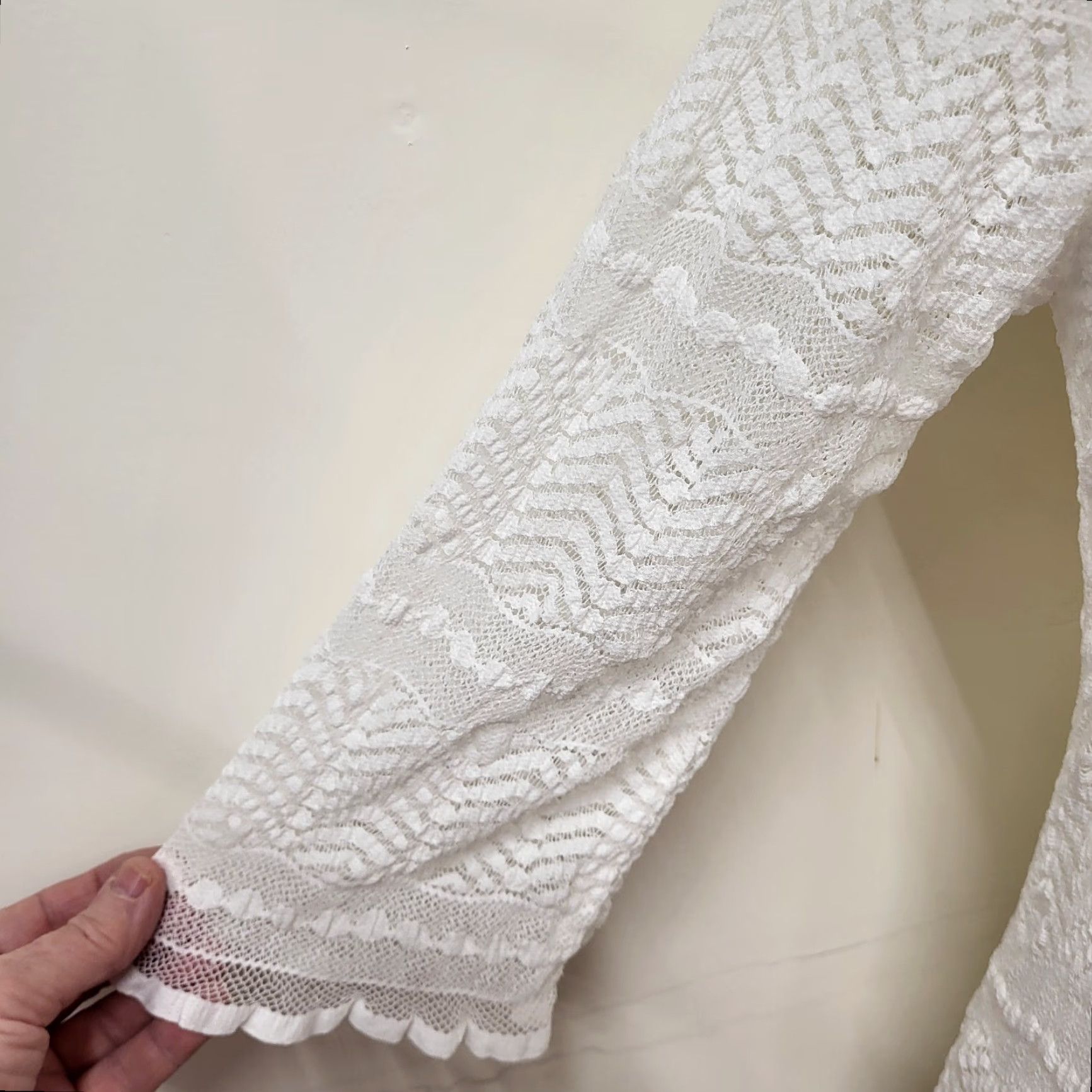 Vintage Rabbit Rabbit Rabbit White Lace Stretch Lined MIDI Dress Wedding Womens 14W Cap Sleeve V-Neck Short Sleeve Size XL / US 12-14 / IT 48-50 - 7 Thumbnail