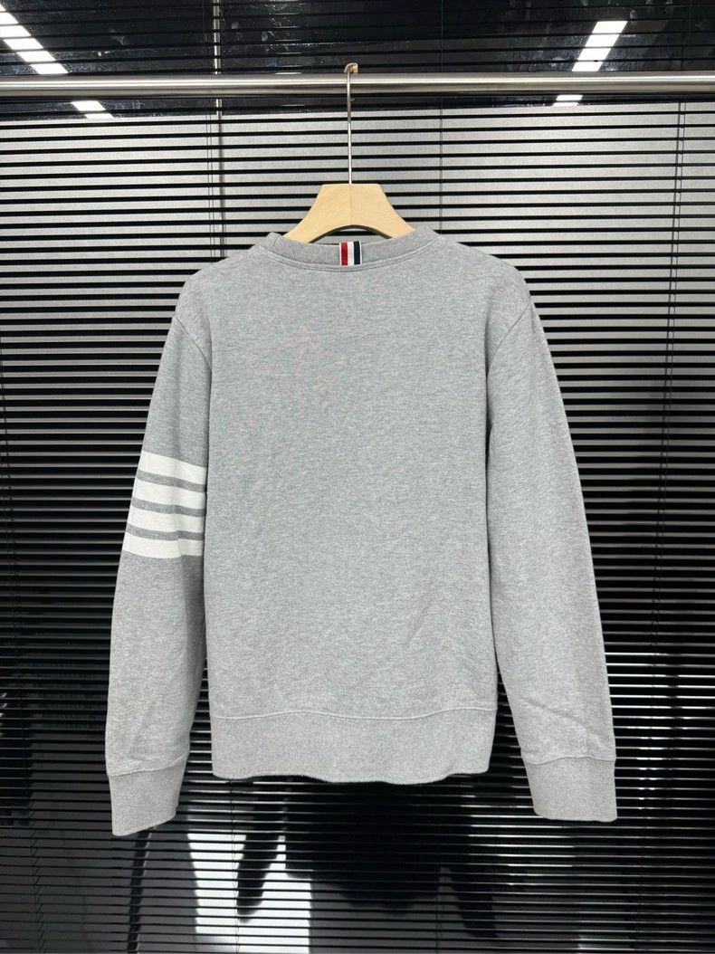 Thom Browne Thom Browne size4 Four stripes grey hoodie Size US XL / EU 56 / 4 - 5 Thumbnail
