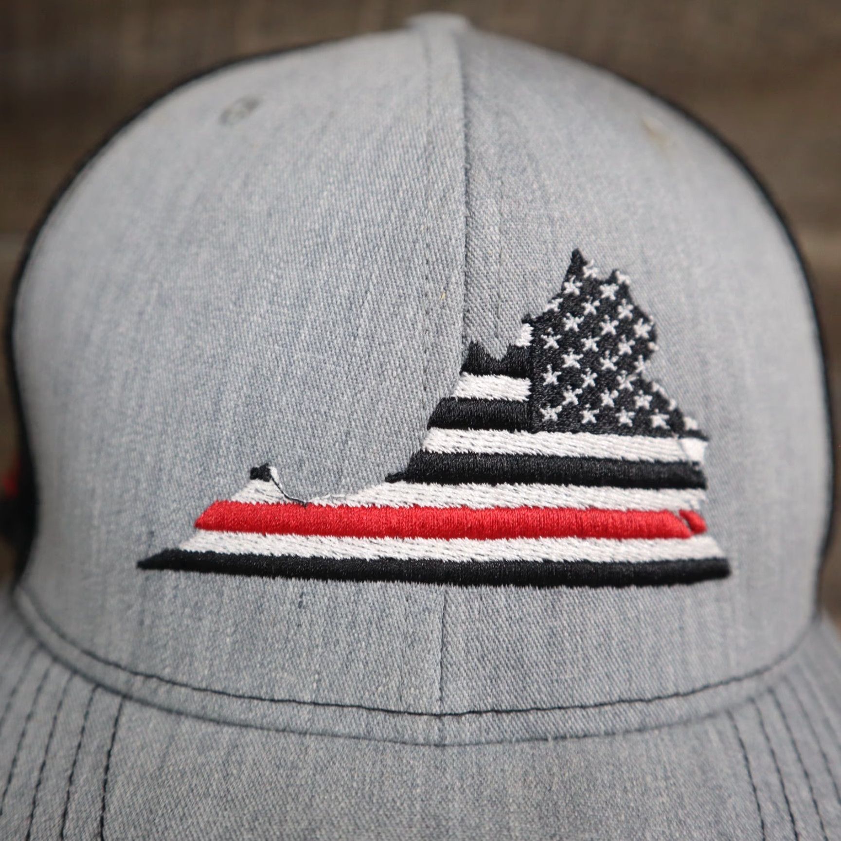 Vintage VINTAGE Virginia Lottery Striped Cotton Baseball Cap Men Adjustable Gray Fall Spring Size ONE SIZE - 2 Thumbnail
