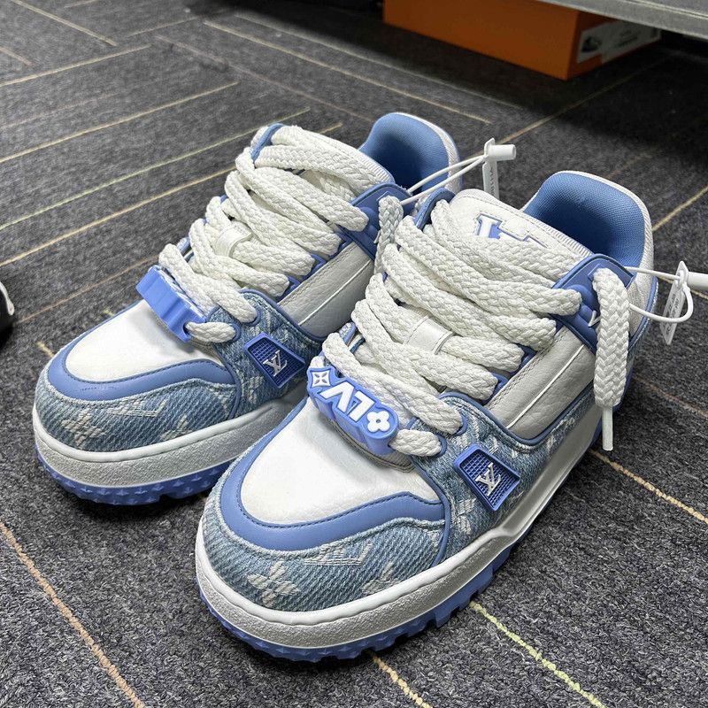 Louis Vuitton Trainer Maxi Low-top Sneakers for Women 0079 - Main Image