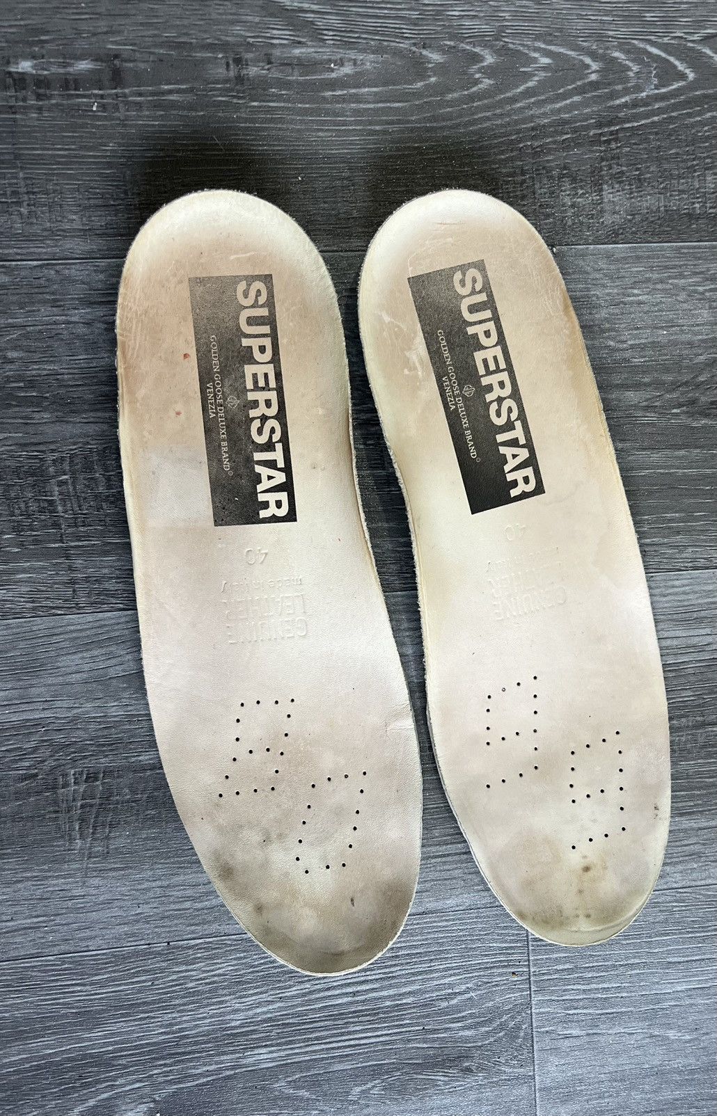 Golden Goose Golden Goose Superstar Size US 7 / EU 40 - 10 Thumbnail