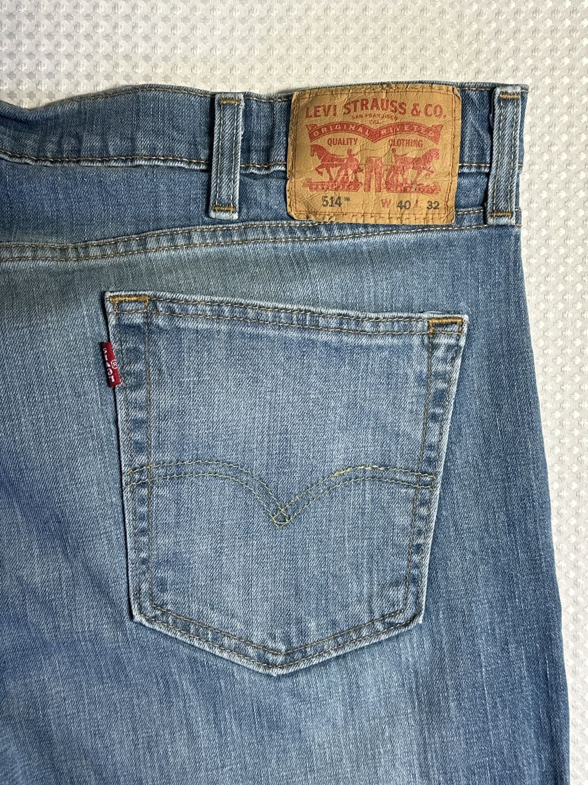 Levi's Levi’s 514™ STRAIGHT FIT MEN'S JEANS Size US 40 / EU 56 - 7 Thumbnail