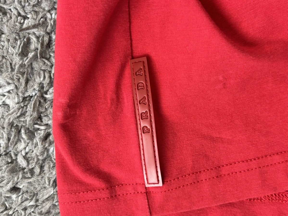 Prada Vintage Luxury Prada tee Size US M / EU 48-50 / 2 - 3 Thumbnail