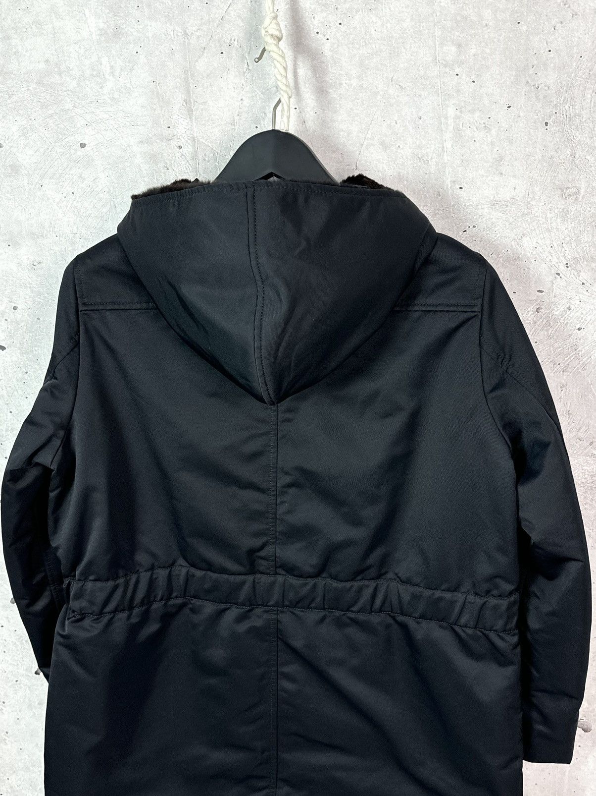 Max Mara Max Mara Multipocket Insulated Hooded With Fur Womens Jacket Size M / US 6-8 / IT 42-44 - 9 Thumbnail