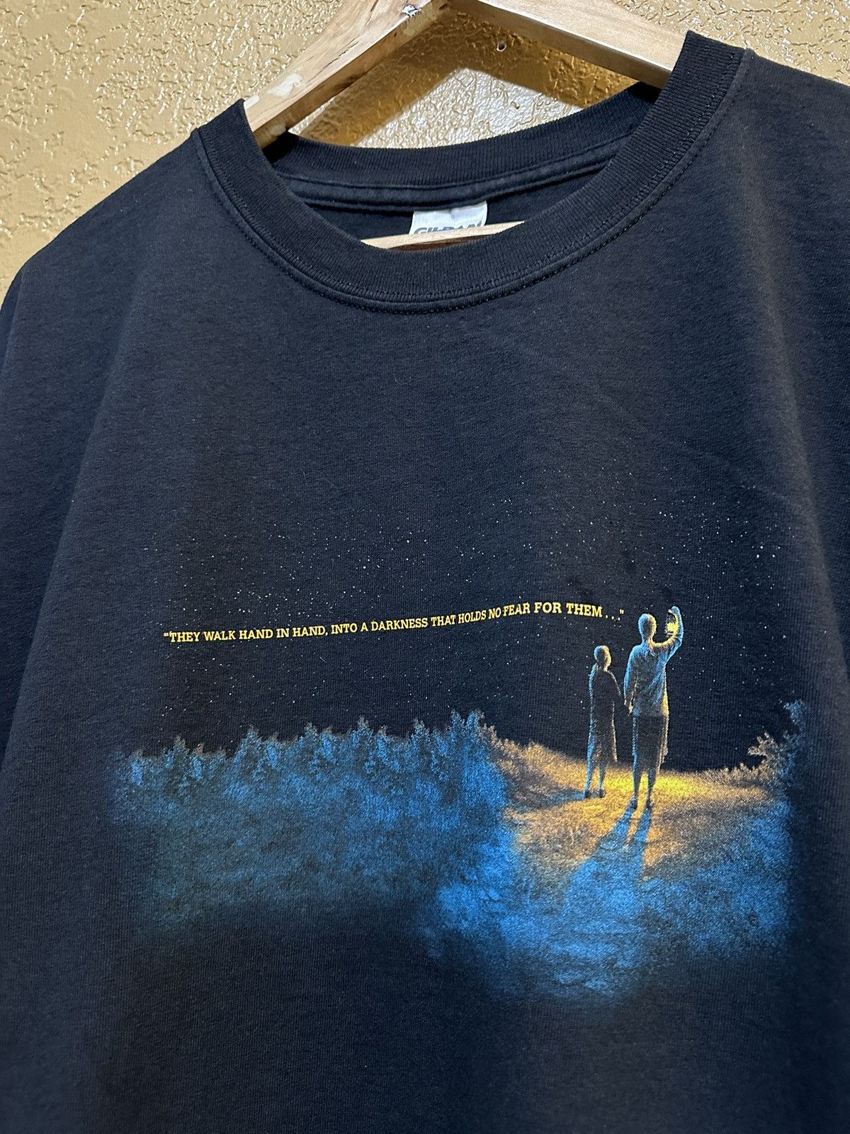 Vintage Vintage One Door Away From Heaven T Shirt Horror Novel Size US XL / EU 56 / 4 - 3 Thumbnail