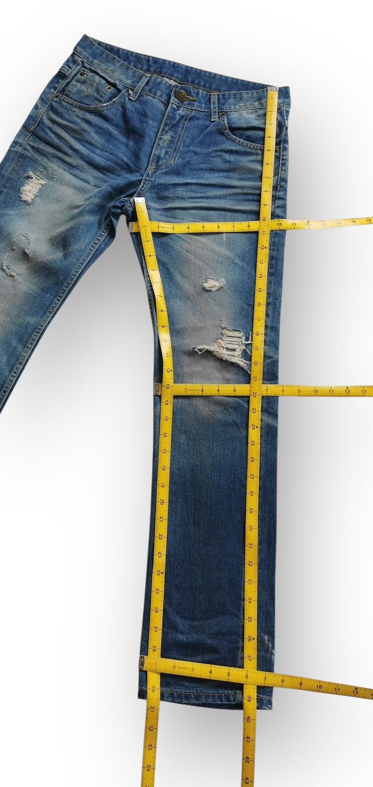 Vintage Blue Factory Washed Blue Distressed Denim Jeans Size US 30 / EU 46 - 10 Thumbnail