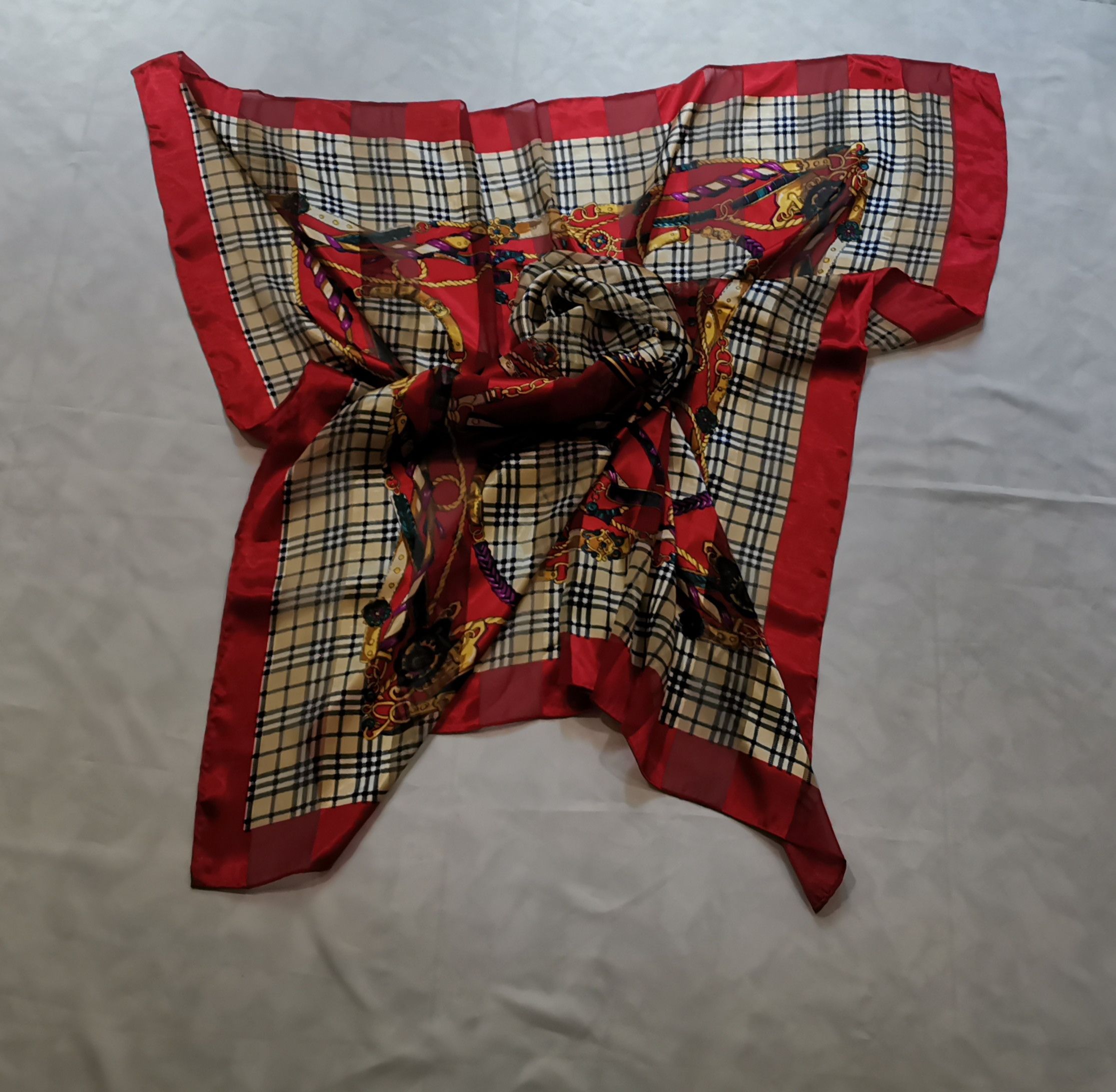Vintage Rare vintage luxury scarves enspired Burberry design Size ONE SIZE - 2 Thumbnail
