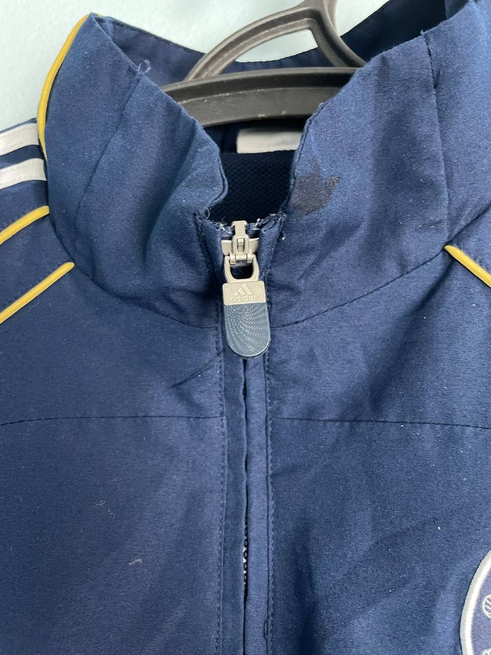 Adidas × Chelsea Soccer Adidas x FC Chelsea Vintage Men’s Full Zip Size US L / EU 52-54 / 3 - 4 Thumbnail