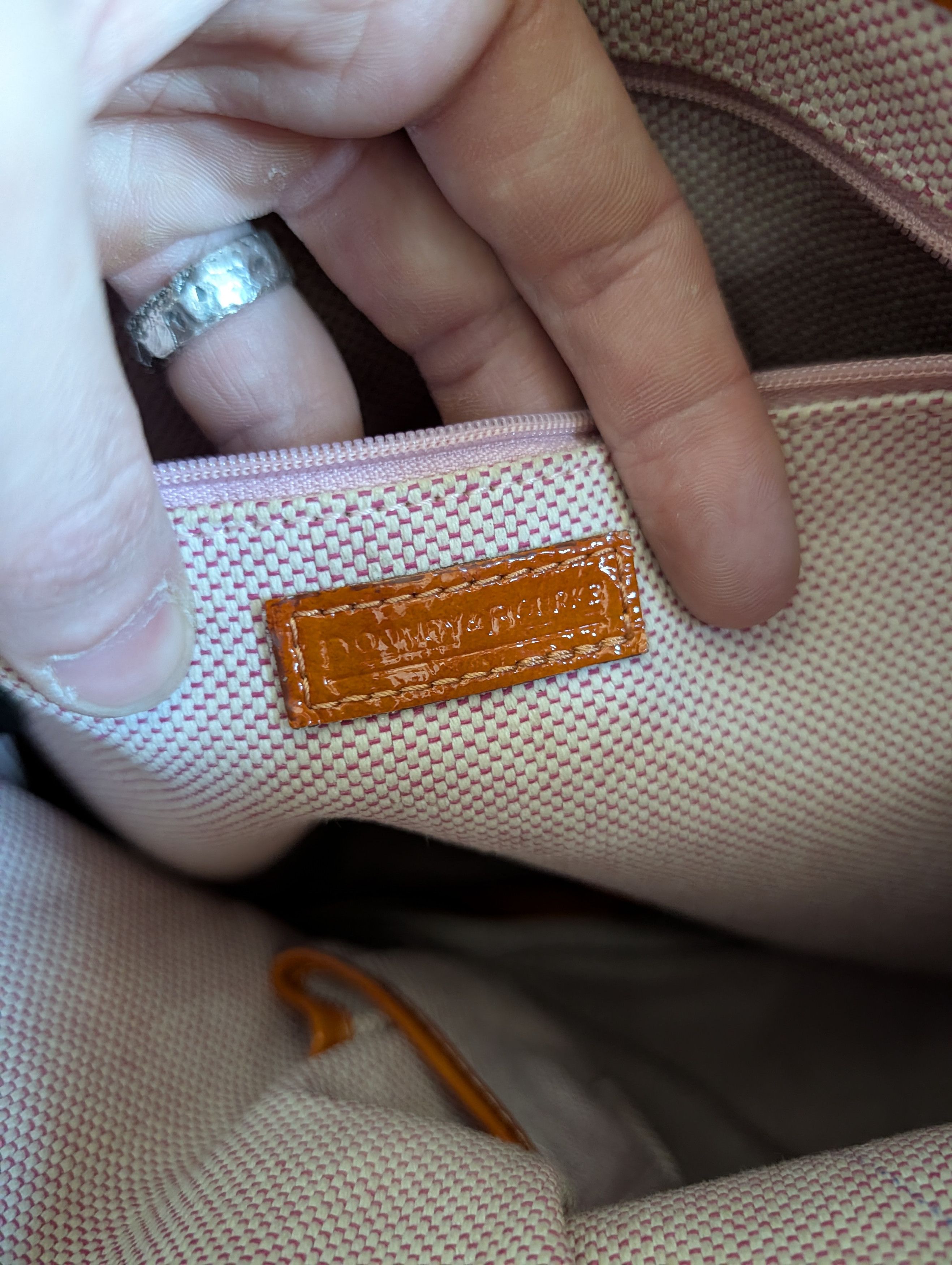 Dooney & Bourke Orange patent / white canvas striped handbag large Size ONE SIZE - 16 Thumbnail