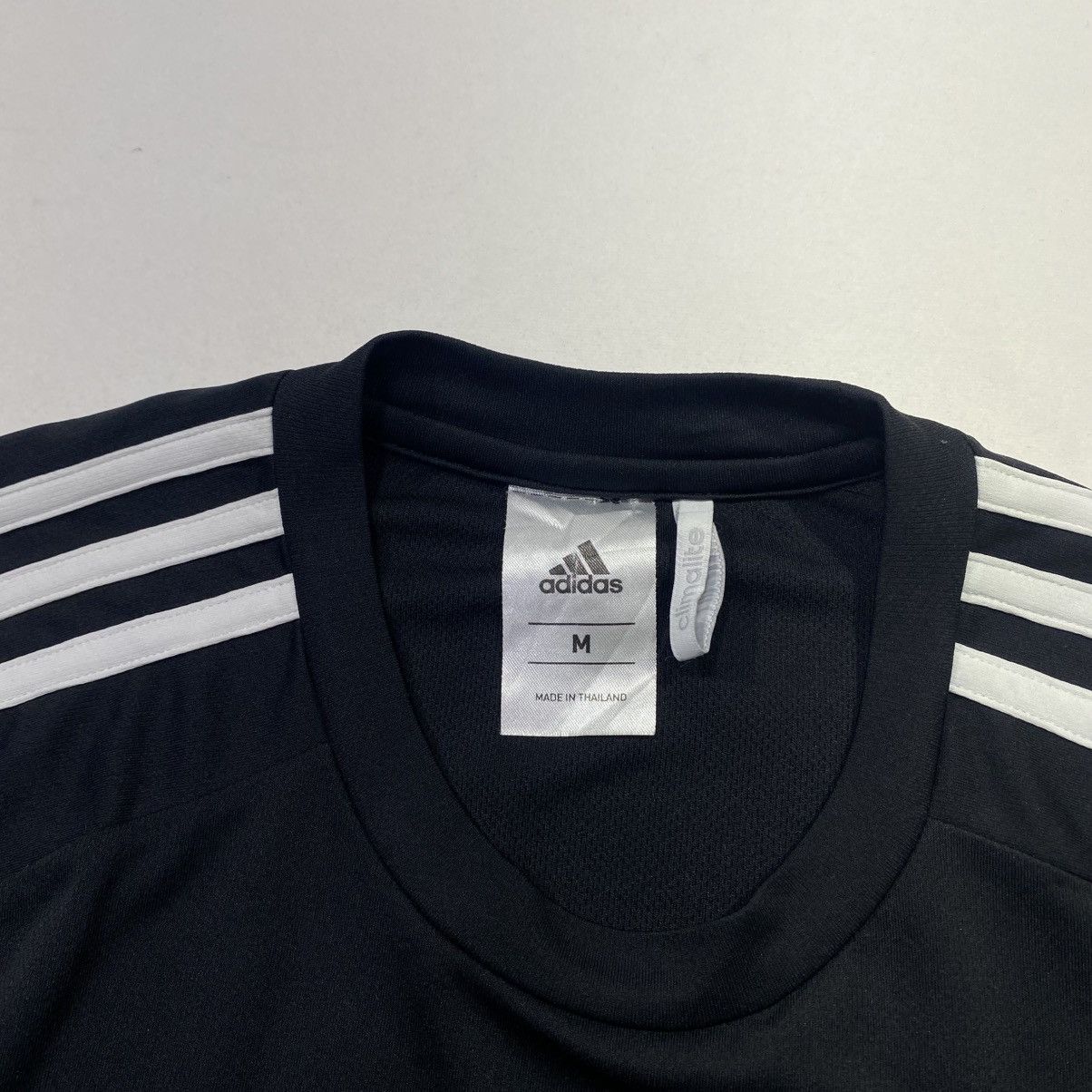 Adidas Adidas Jersey Black Size US M / EU 48-50 / 2 - 3 Thumbnail