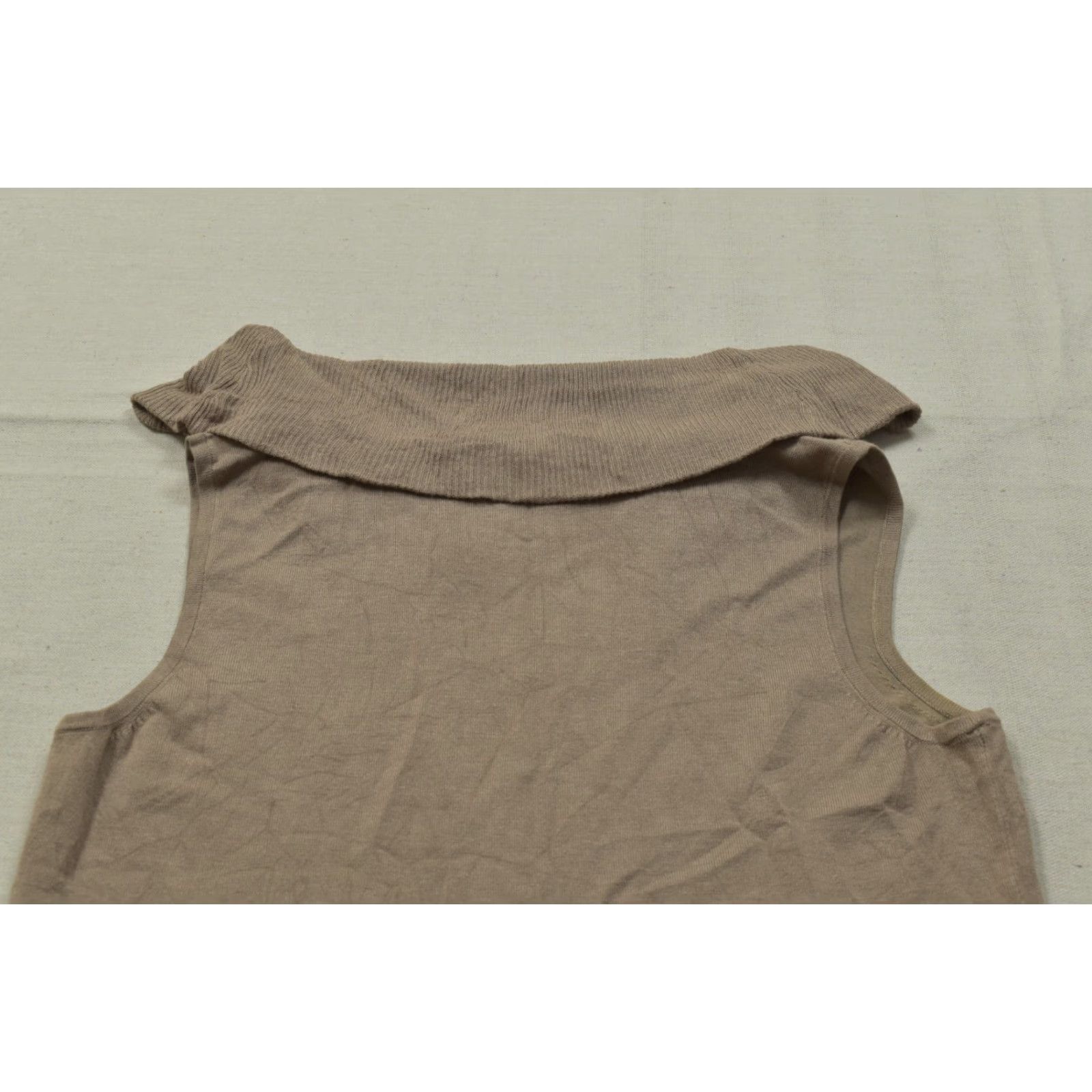 Vintage Chico's Tank Women's Brown Sleeveless Cowl Neck Knit Shell Pullover Size 1 Medium Regular Stretch Busy Casual Size XS / US 0-2 / IT 36-38 - 6 Thumbnail