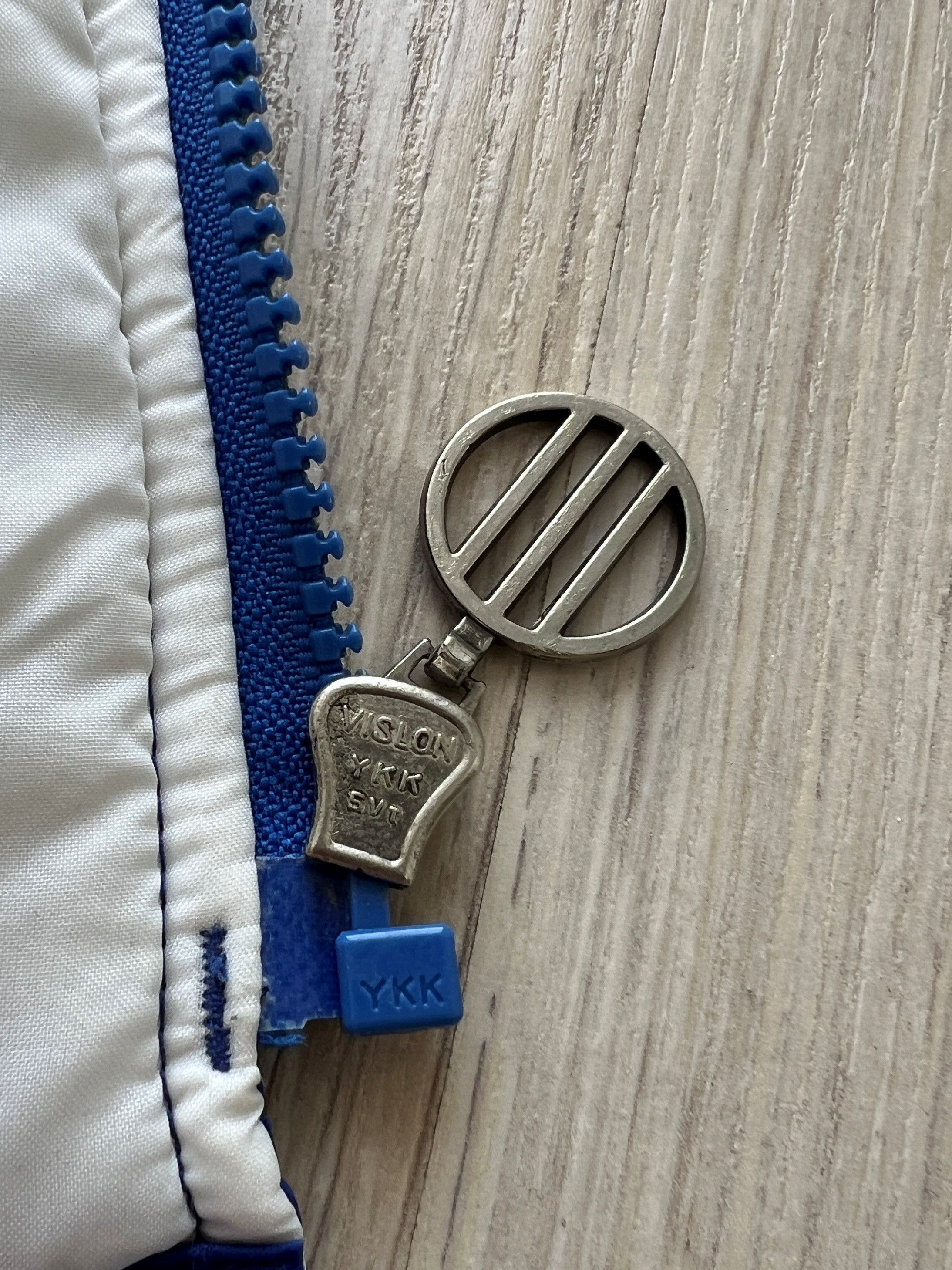 Adidas RARE! VINTAGE ADIDAS INSULATED SPORT JACKET SIZE M~L D5 Size US M / EU 48-50 / 2 - 13 Thumbnail