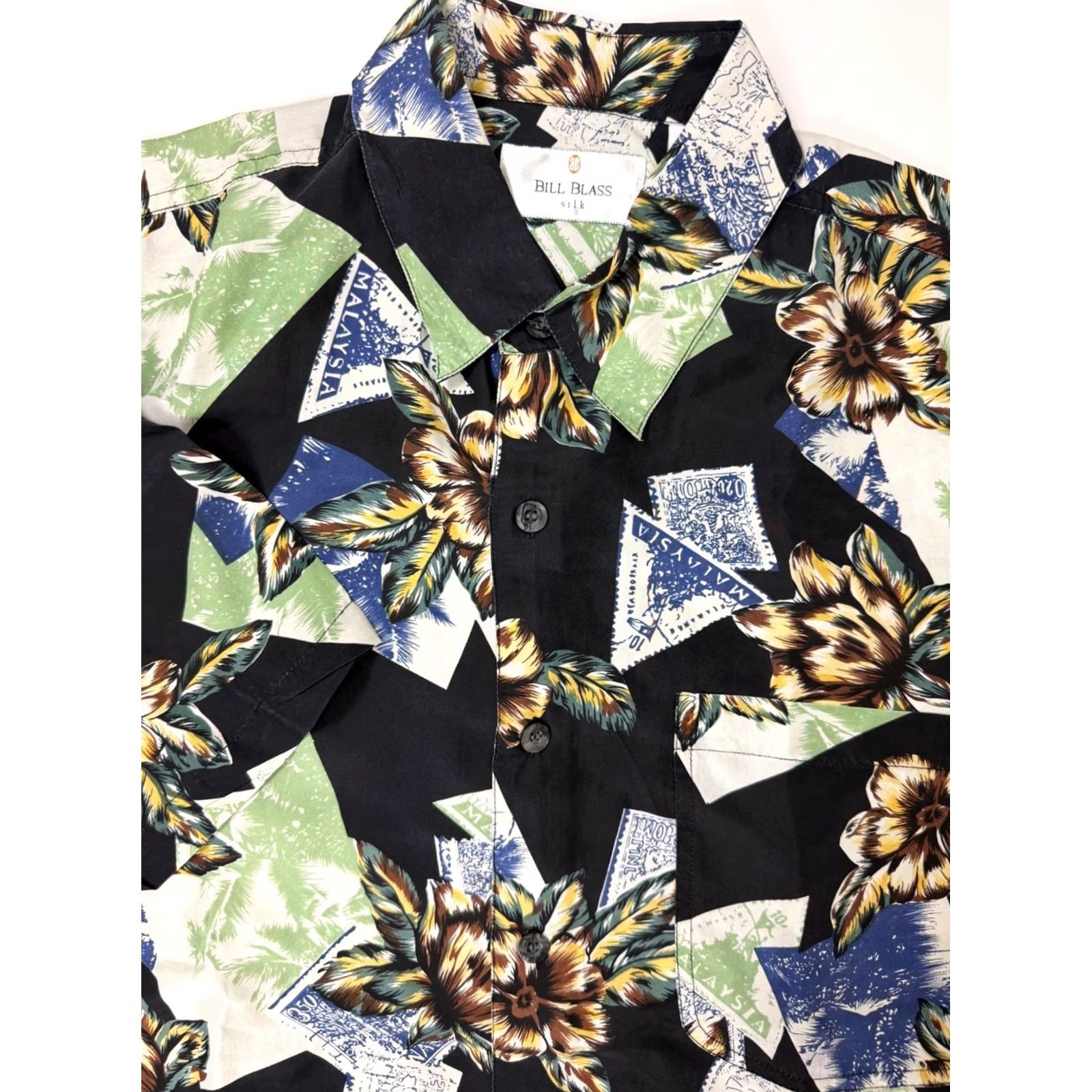 Bill Blass VINTAGE Bill Blass Shirt Men Large Floral Hawaiian Lightweight Silk Black 90s Travel Size US L / EU 52-54 / 3 - 3 Thumbnail