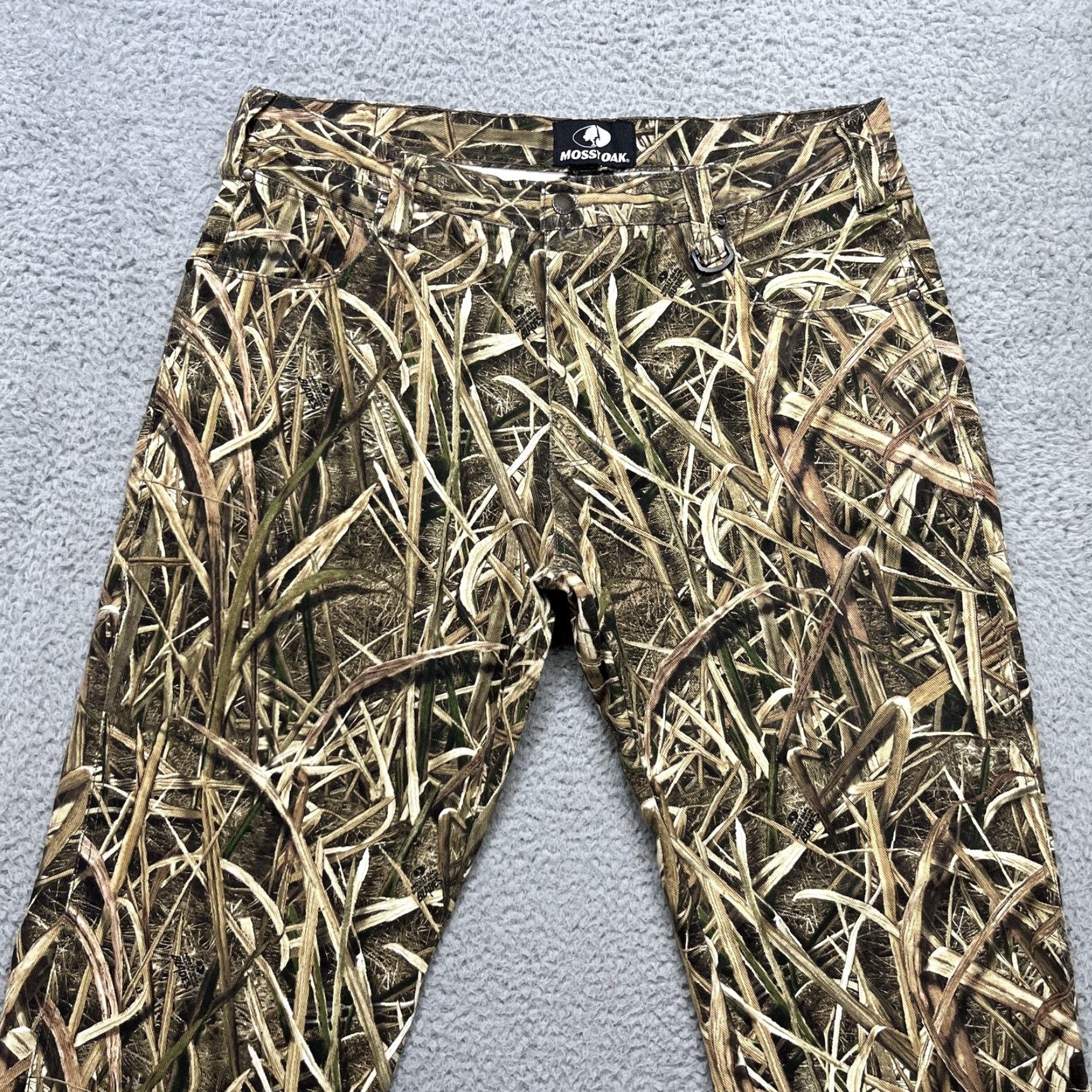 Vintage Mossy Oak Pants Mens 38x31 Shadow Grass Blades Camo Denim Hunting Outdoor Pants Mens 38 Shadow Grass Blades Camouflage 5-Pocket Denim Workwear Mens Size US 38 / EU 54 - 2 Thumbnail