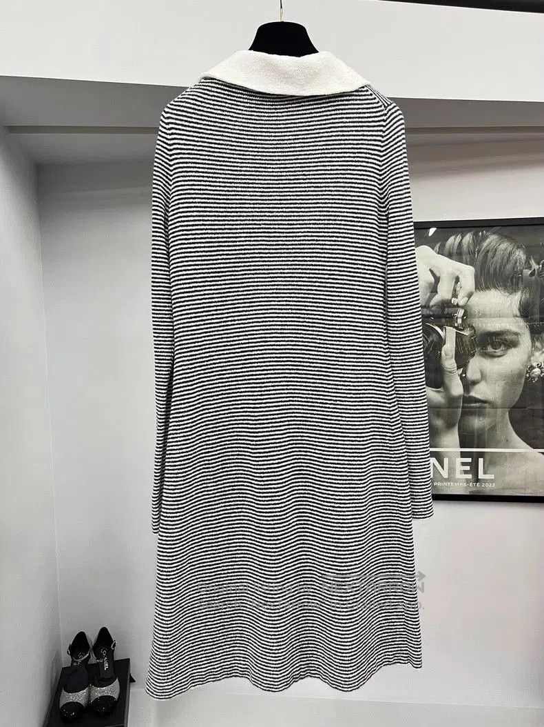 Chanel Chanel 23C Black and White Striped Dress. Size US M / EU 48-50 / 2 - 4 Thumbnail