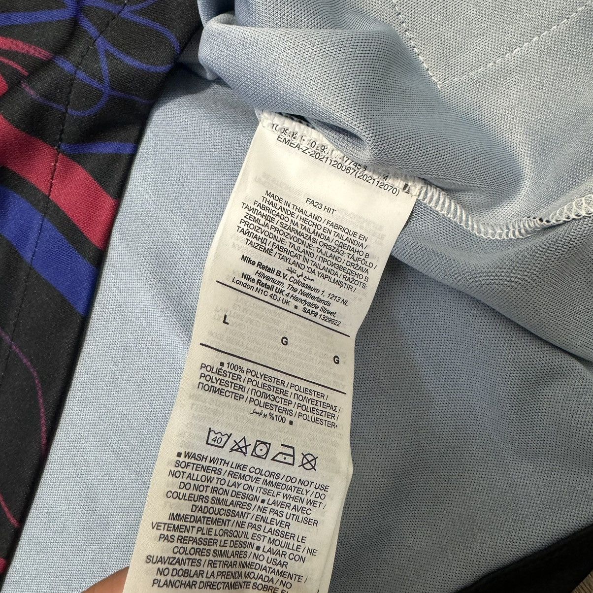 Nike Barcelona x Patta special edition training shirt (bnwt) Size US L / EU 52-54 / 3 - 7 Thumbnail