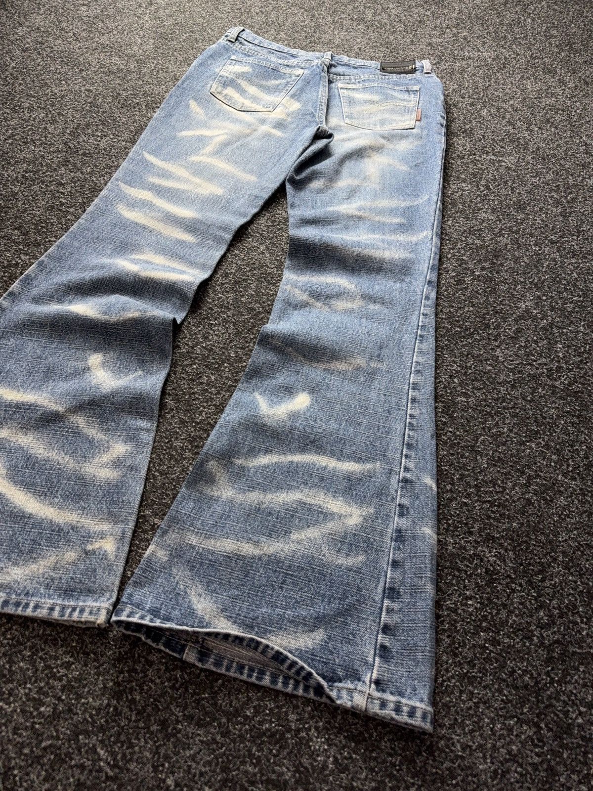 Japanese Brand Y2K Chilli Pepper Archive Flare Jeans Acid Wash Y2K Bootcut Size 30" / US 8 / IT 44 - 14 Thumbnail