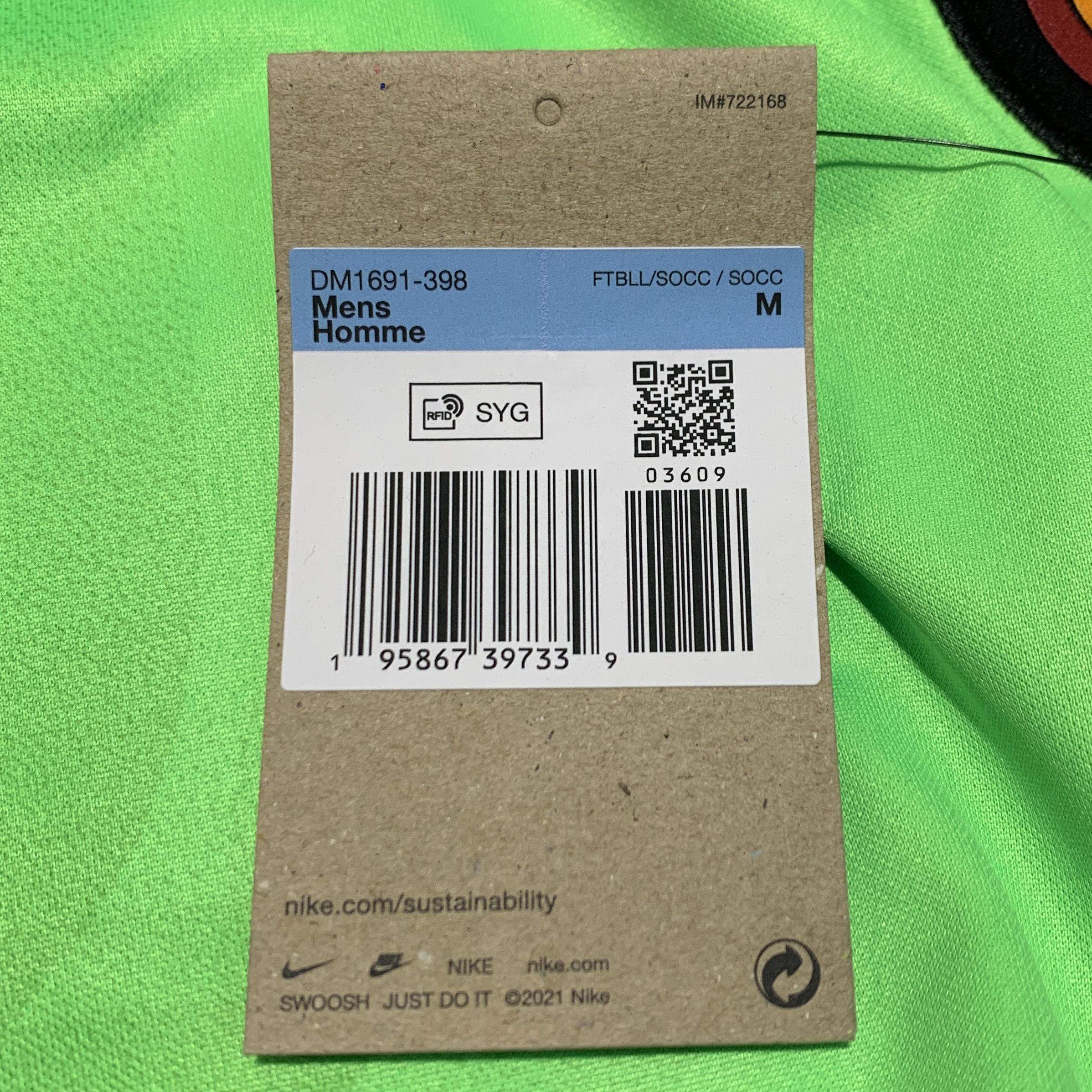 Nike Galatasaray Goalkeeper jersey 2022/23 DM1691-398 SIZE M Size US M / EU 48-50 / 2 - 6 Thumbnail