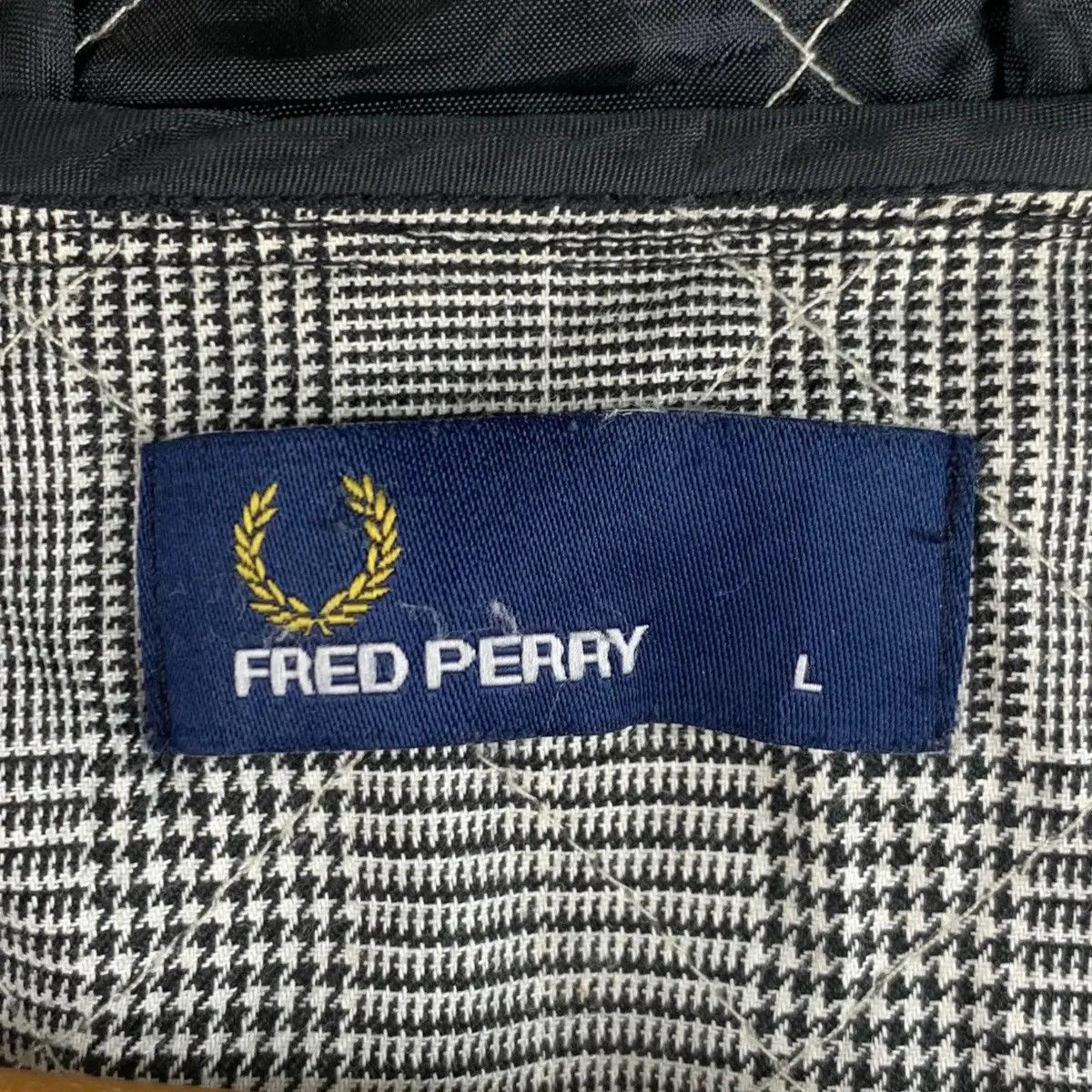 Fred Perry Vintage FRED PERRY Quilted Elbow Patch Jacket Hoodie Size US L / EU 52-54 / 3 - 5 Thumbnail
