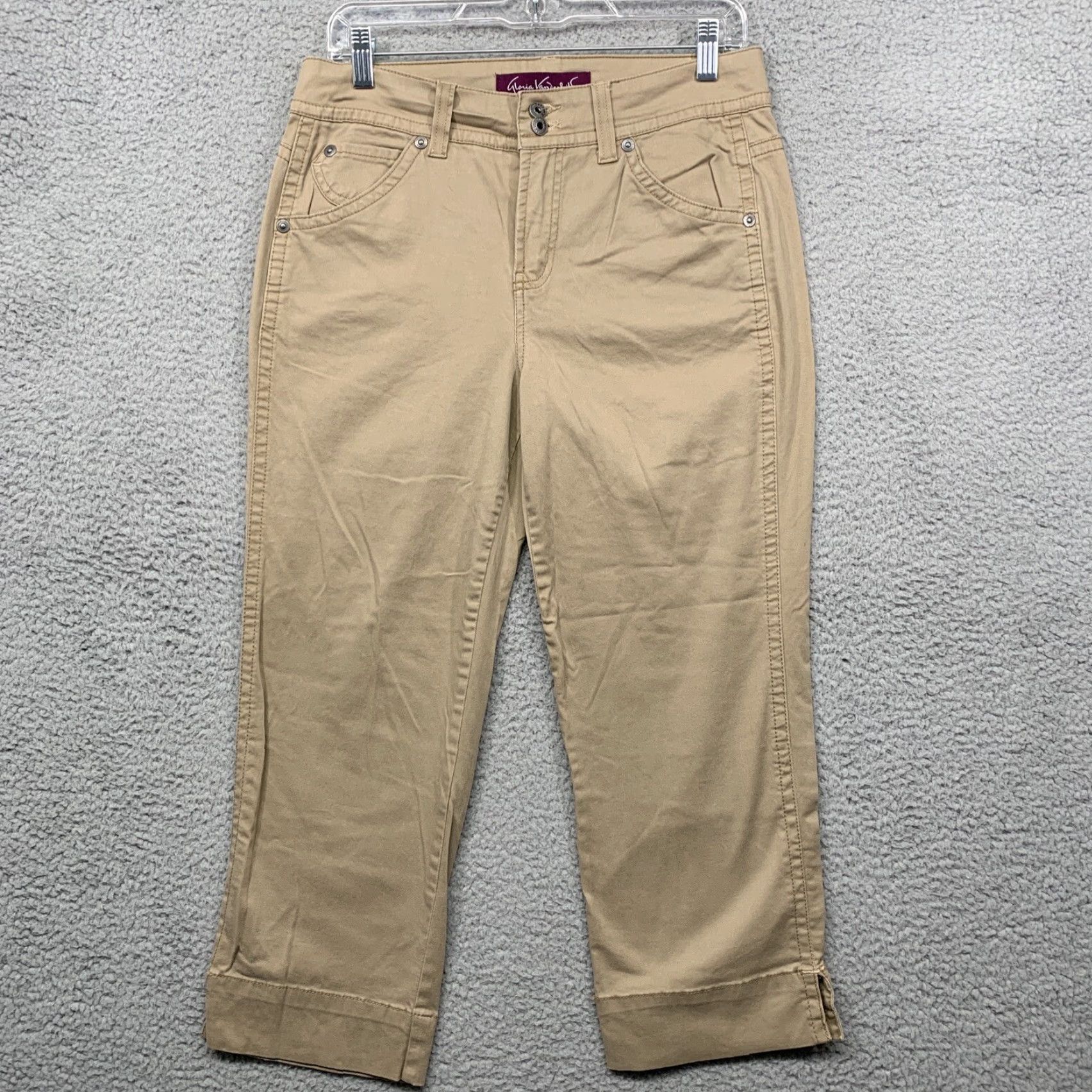 Gloria Vanderbilt VINTAGE Gloria Vanderbilt Capris Jeans 5-Pocket Women Beige 31in 8 Slim Cuffed 2” Slit Summer Spring Fall Womens Size ONE SIZE - 2 Thumbnail