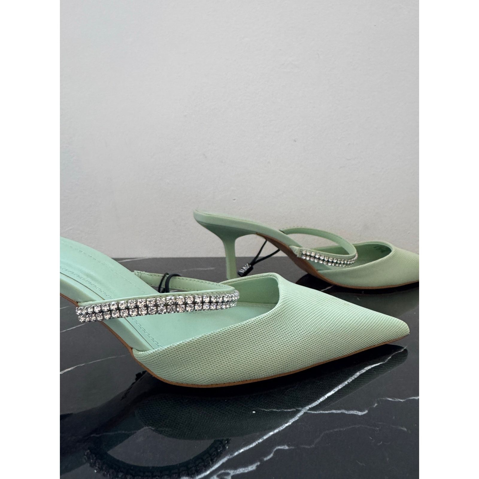 Zara Zara Pistachio Pastel Pointed-toe Mule Kitten Heels Size US 9 / IT 39 - 12 Thumbnail