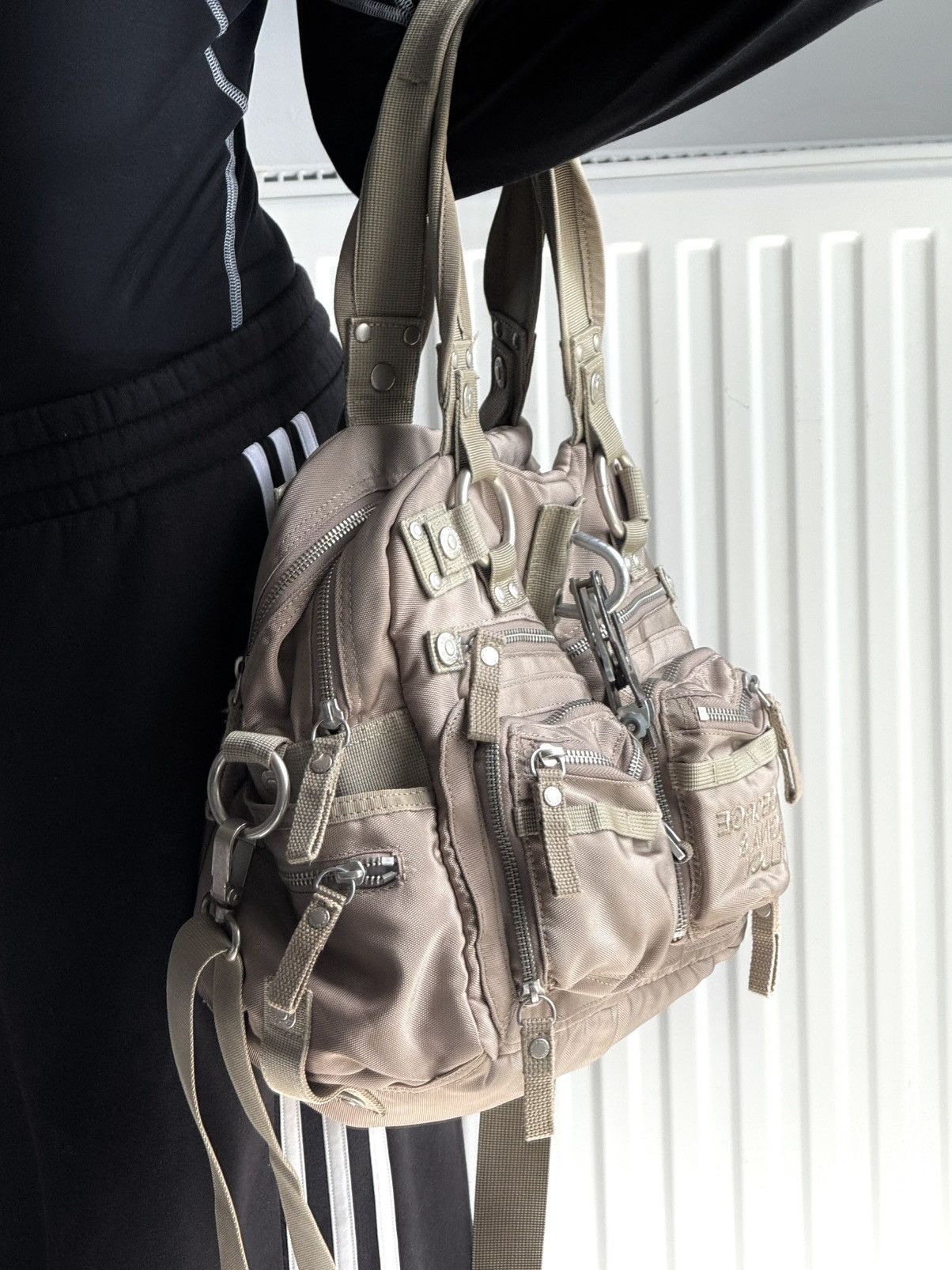 George Gina & Lucy Very Rare George Gina & lucy Y2k Alyx Bag Crossbody Handbag Size ONE SIZE - 20 Thumbnail