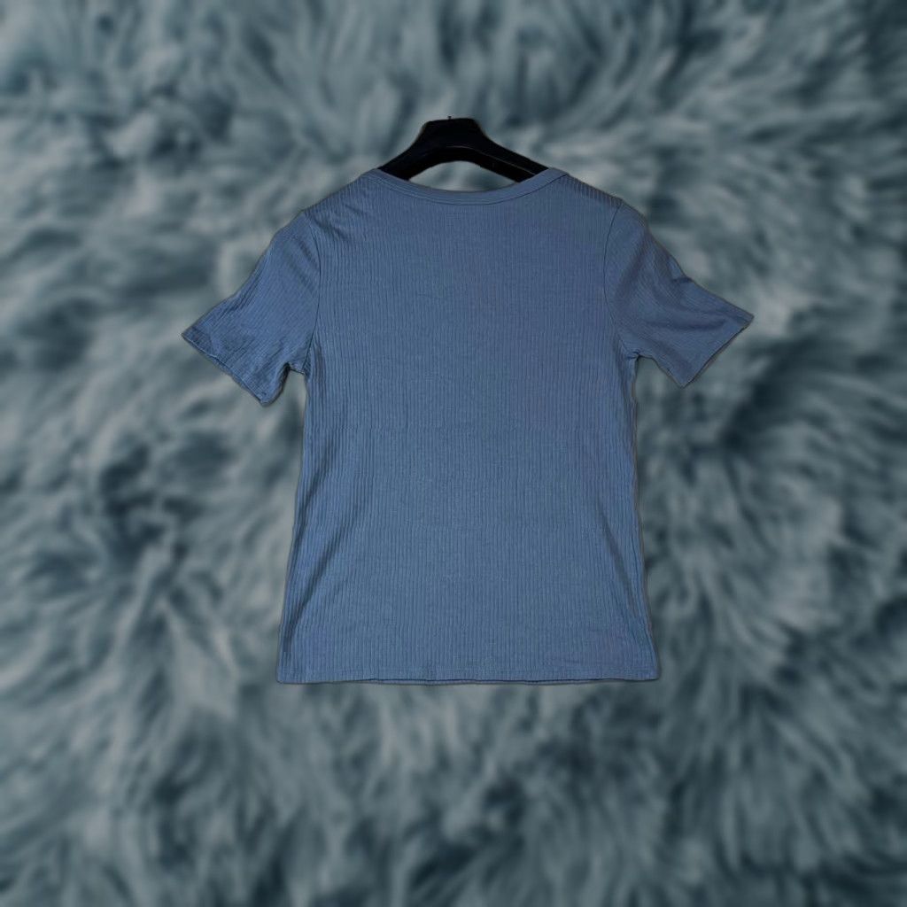 Lucky Brand Lucky Brand Women’s Shirt T-Shirts Solid Blue Short Sleeve Crew Neck Pullover Casual Size M Size M / US 6-8 / IT 42-44 - 1 Thumbnail