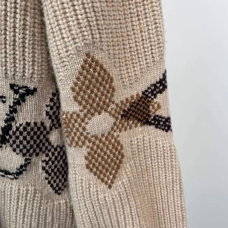 Louis Vuitton Louis Vuitton Ski Collection Beige Floral Embroidered Wool Size US S / EU 44-46 / 1 - 4 Thumbnail