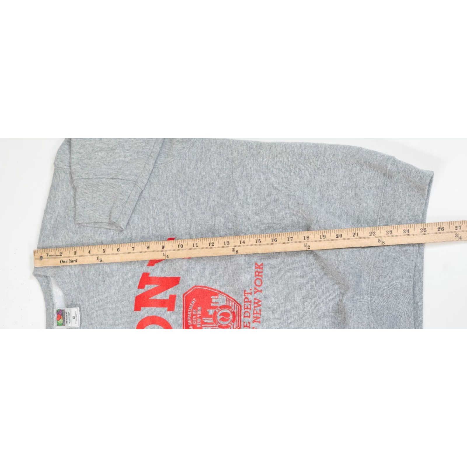 Fruit Of The Loom VINTAGE FDNY New York Fire Department Crewneck Sweatshirt Men M Gray Nike Size US M / EU 48-50 / 2 - 7 Thumbnail
