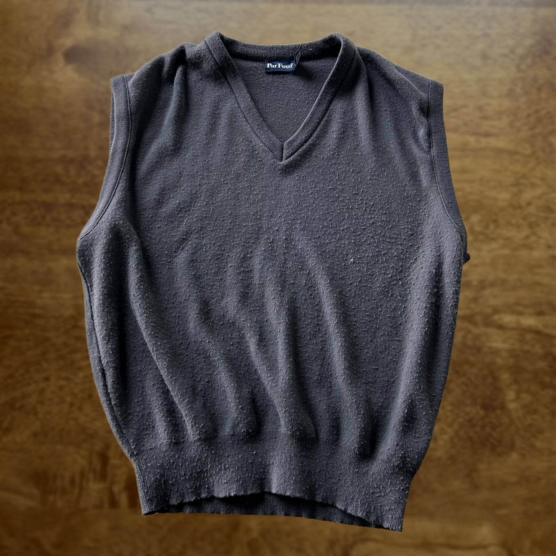Vintage Vintage Par Four Sweater Vest Mens XL Gray V Neck Tight Knit Acrylic Casual Size US XL / EU 56 / 4 - 1 Thumbnail