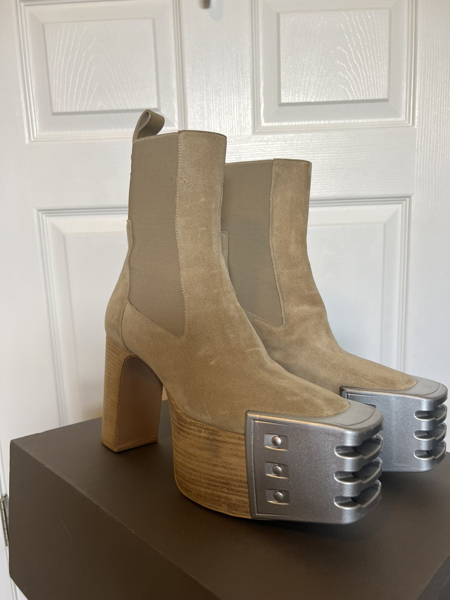 Rick Owens Rick Owens FW19 Suede Grilled Kiss Boots sz 41 Size US 8 / EU 41 - 2 Thumbnail