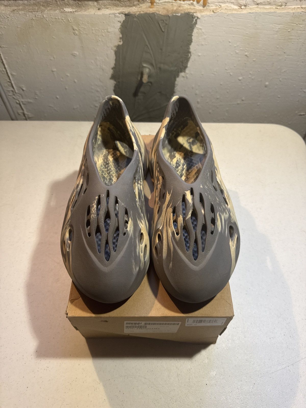Adidas × Kanye West FOAM RNNR Size US 12 / EU 45 - 3 Thumbnail