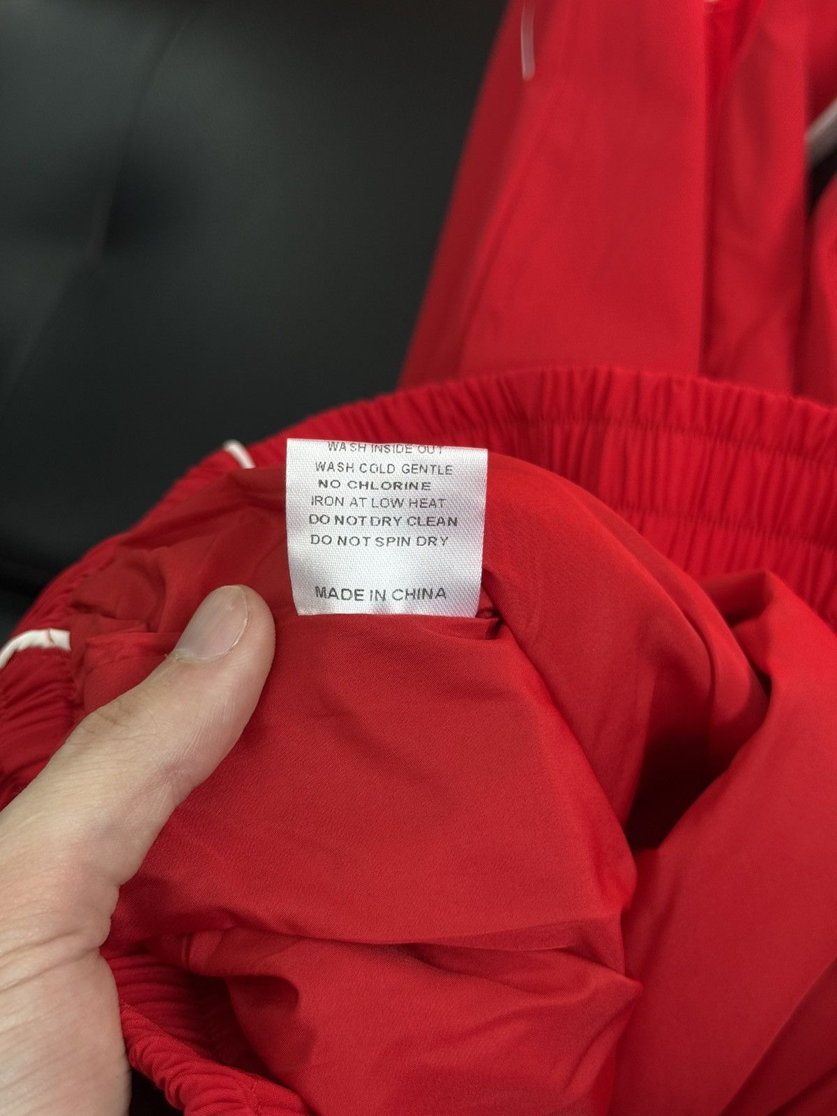 Vale Valley Red Baggy Shorts Brand New Size Small (NEW) Size US 30 / EU 46 - 11 Thumbnail