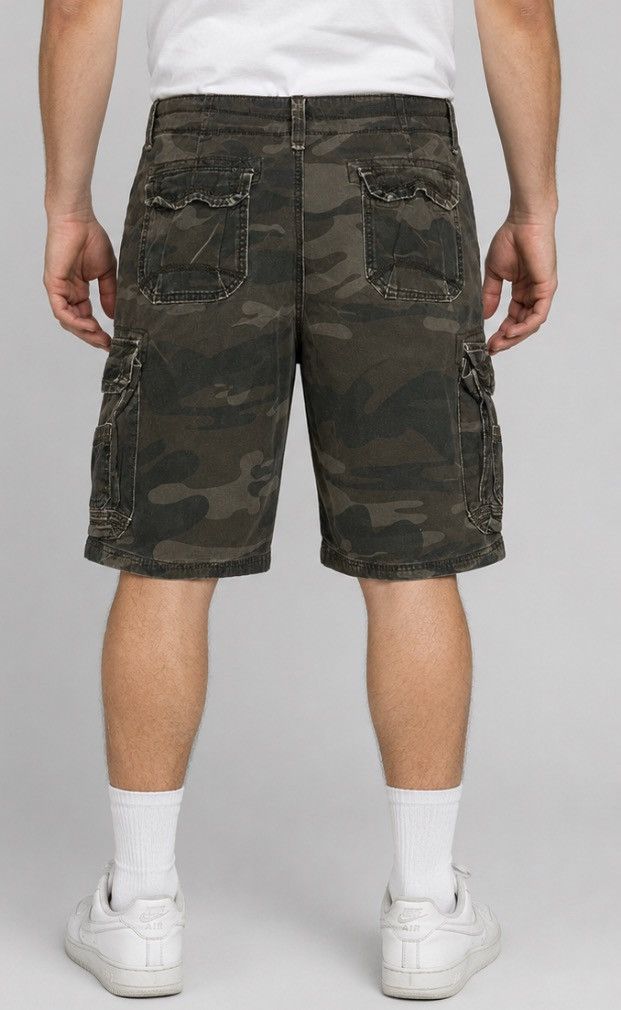 UNIONBAY Vintage Y2K Unionbay Mens Camo Cargo Shorts Green Size 36 Size US 36 / EU 52 - 2 Thumbnail